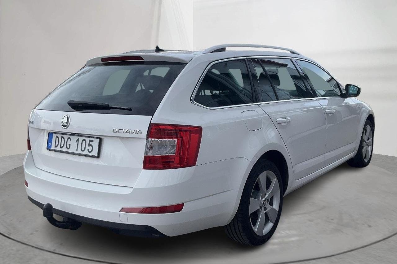 Skoda Octavia III 1.6 TDI GreenLine CR Combi (110hk) - 130 810 km - Manual - white - 2016