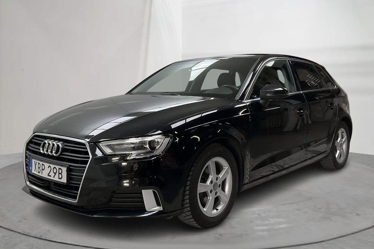 Audi A3 Sportback 35 TFSI (150hk) - 61 050 km - Manualna - czarny - 2020