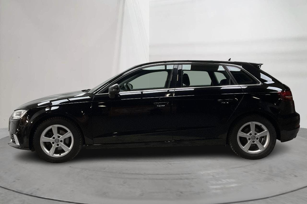 Audi A3 Sportback 35 TFSI (150hk) - 6 105 mil - Manuell - svart - 2020
