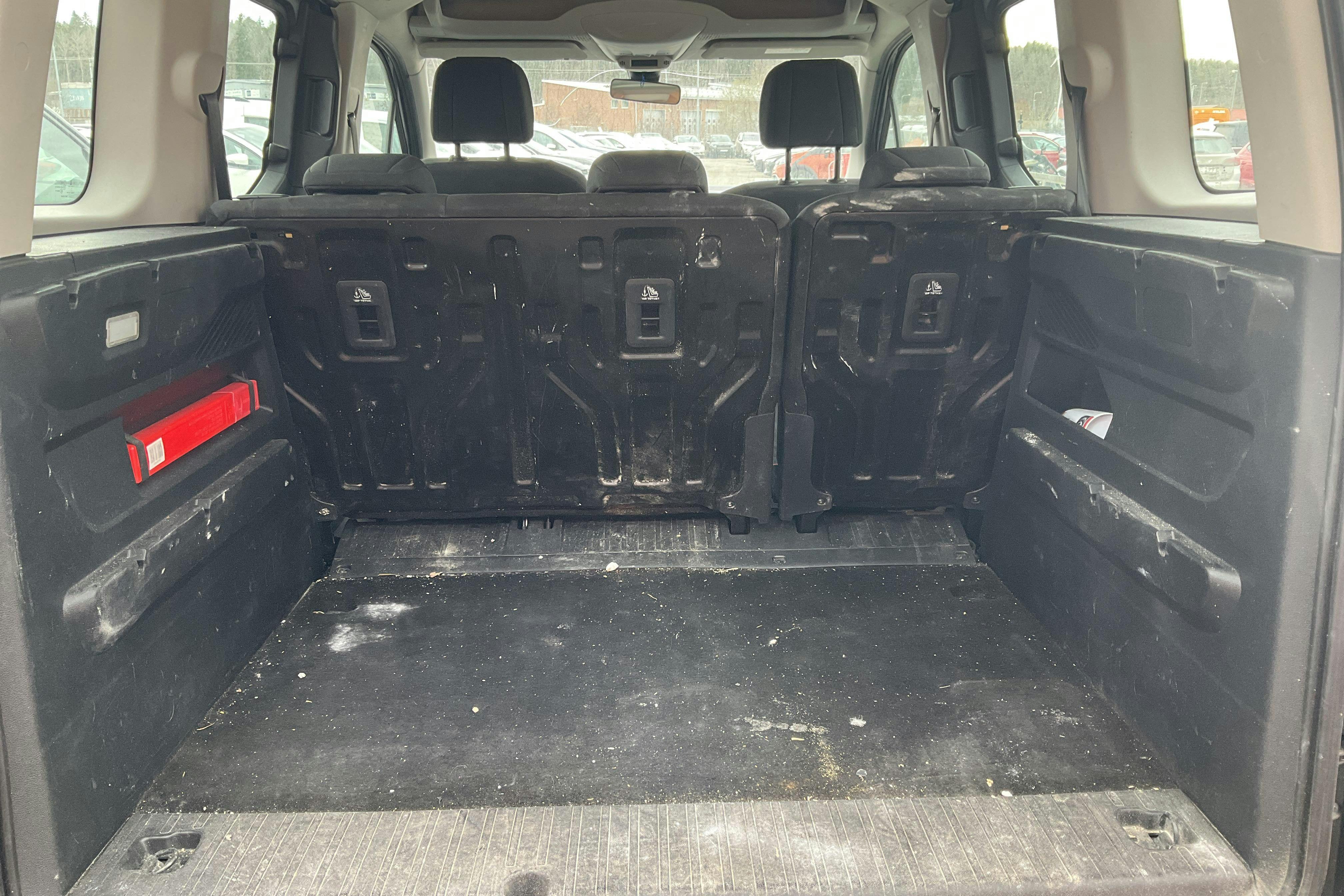 Peugeot Rifter 1.5 BlueHDi (130hk) - 14 722 mil - Automat - grå - 2019