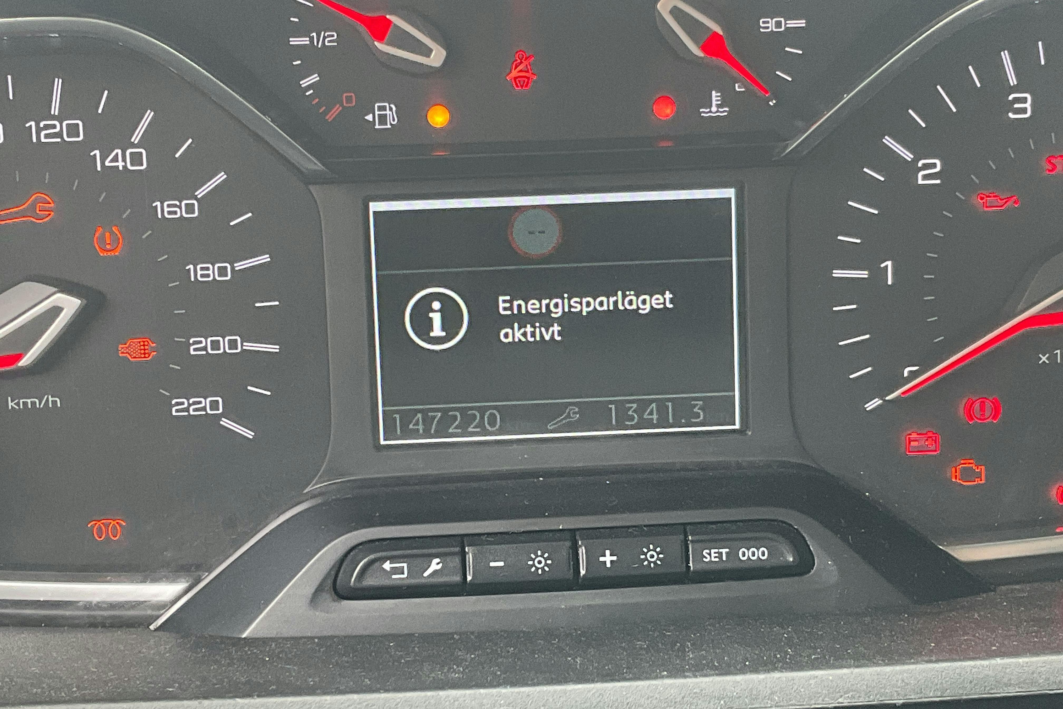 Peugeot Rifter 1.5 BlueHDi (130hk) - 14 722 mil - Automat - grå - 2019