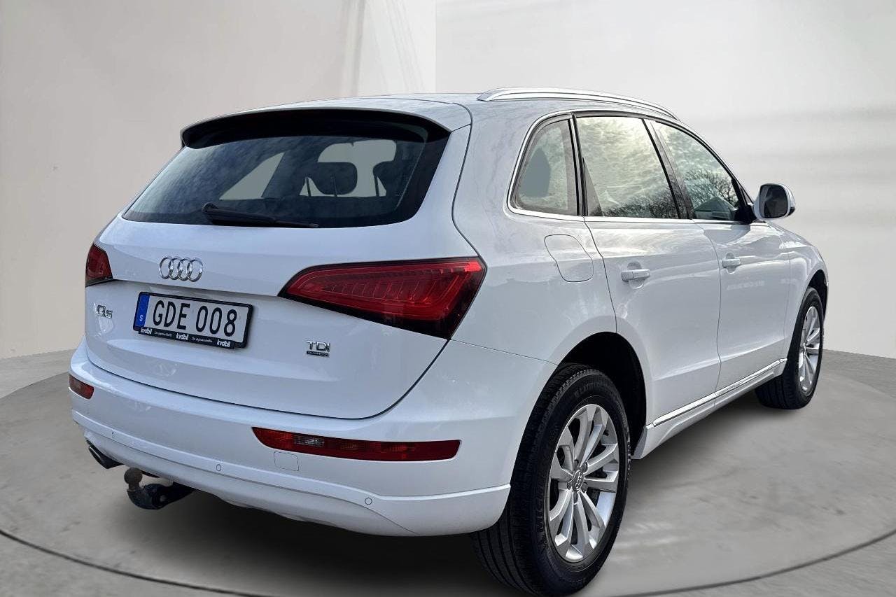 Audi Q5 2.0 TDI quattro (177hk) - 17 986 mil - Automat - vit - 2014