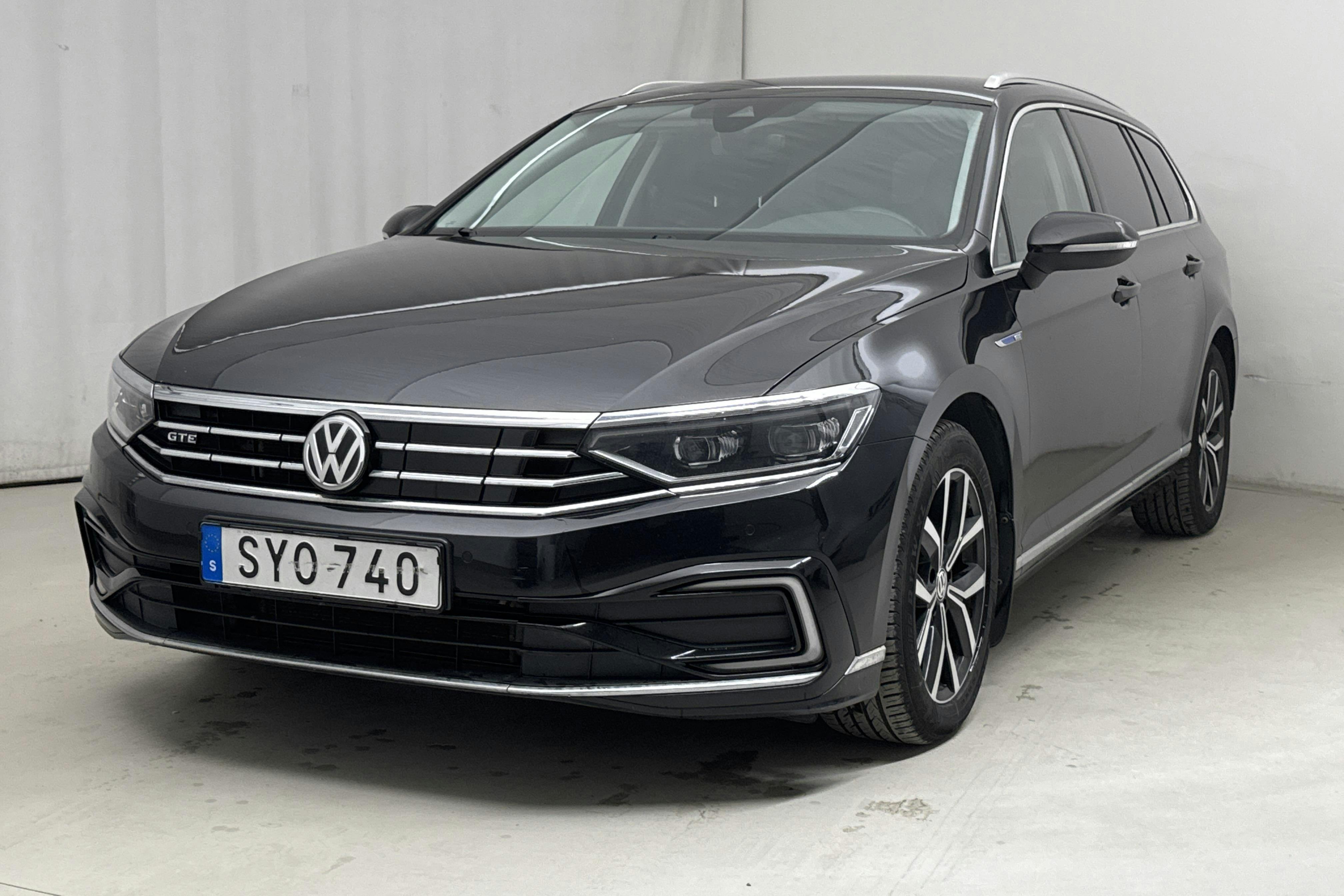 VW Passat 1.4 GTE Sportscombi (218hk) - 146 810 km - Automaattinen - musta - 2020