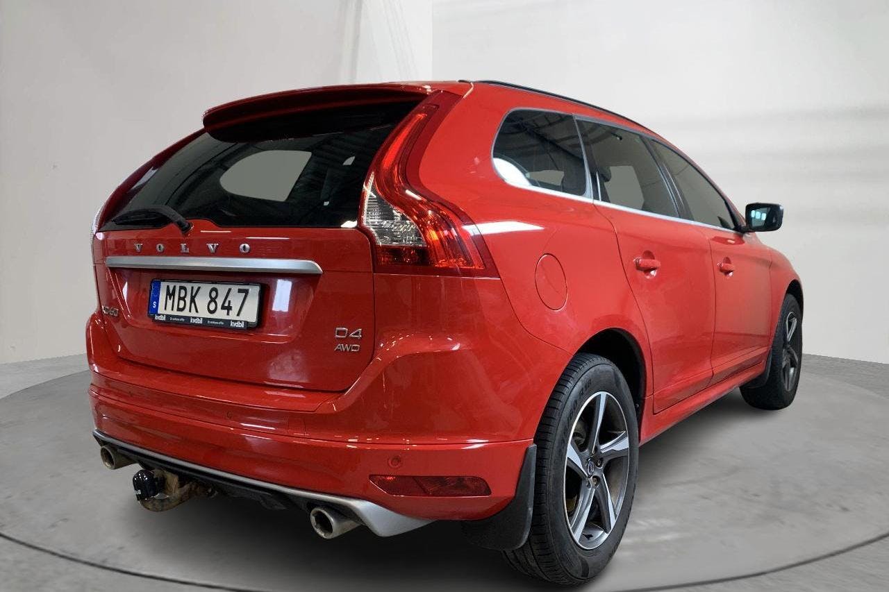 Volvo XC60 D4 AWD (190hk) - 176 340 km - Automatic - red - 2016