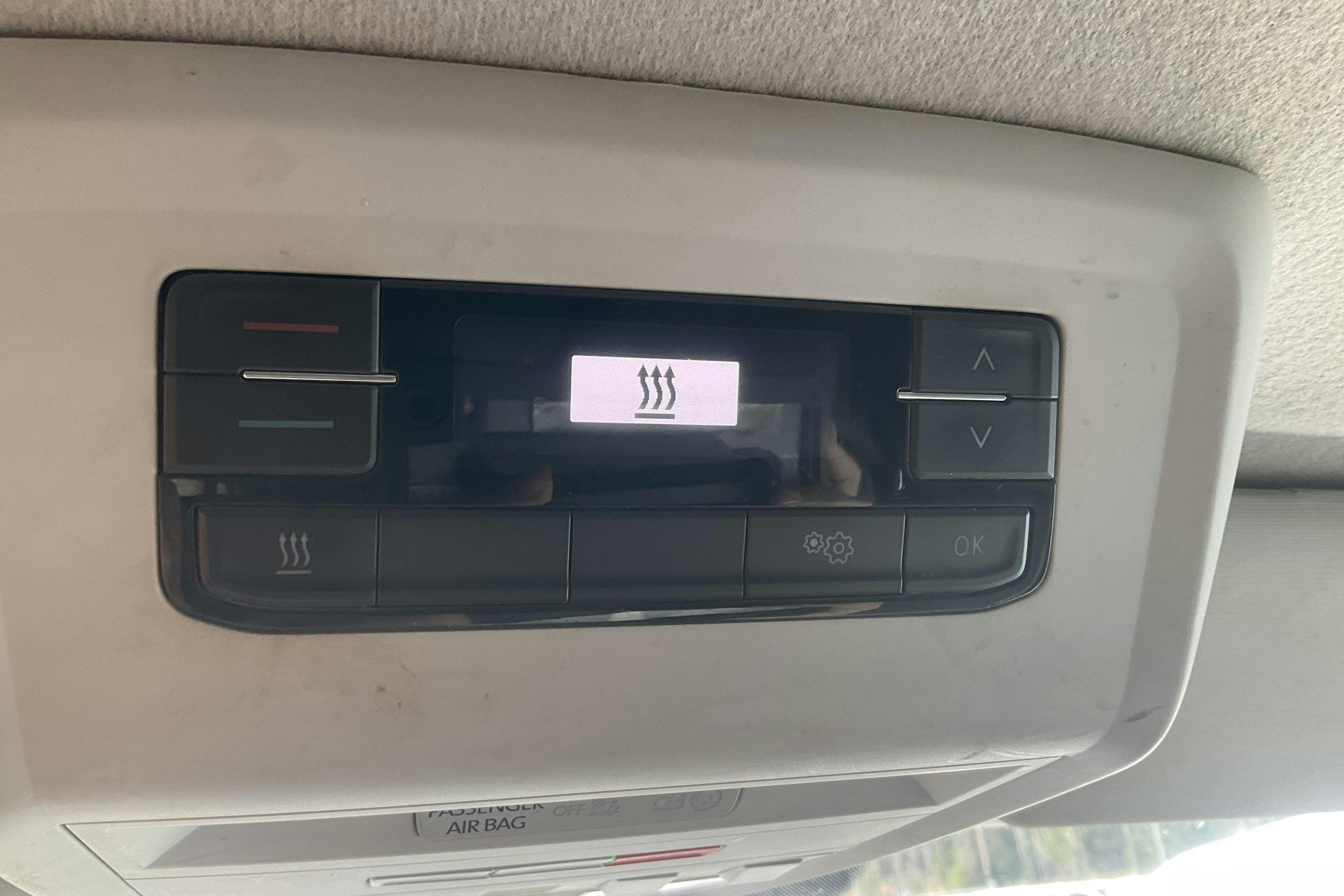 VW Transporter 2.0 TDI BMT Skåp 4MOTION (150hk) - 264 740 km - Automaattinen - musta - 2021