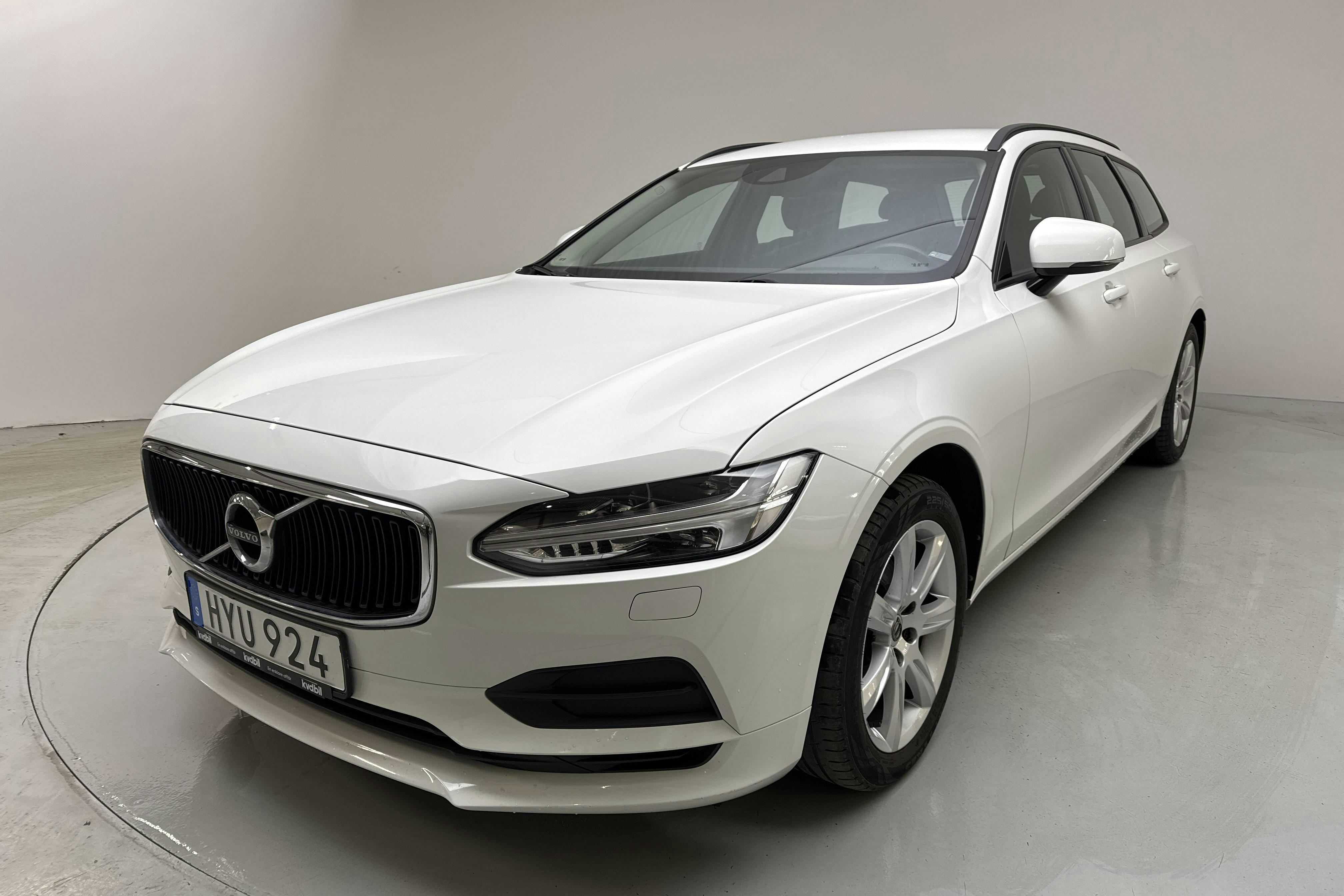 Volvo V90 D4 (190hk) - 13 348 mil - Automat - vit - 2018