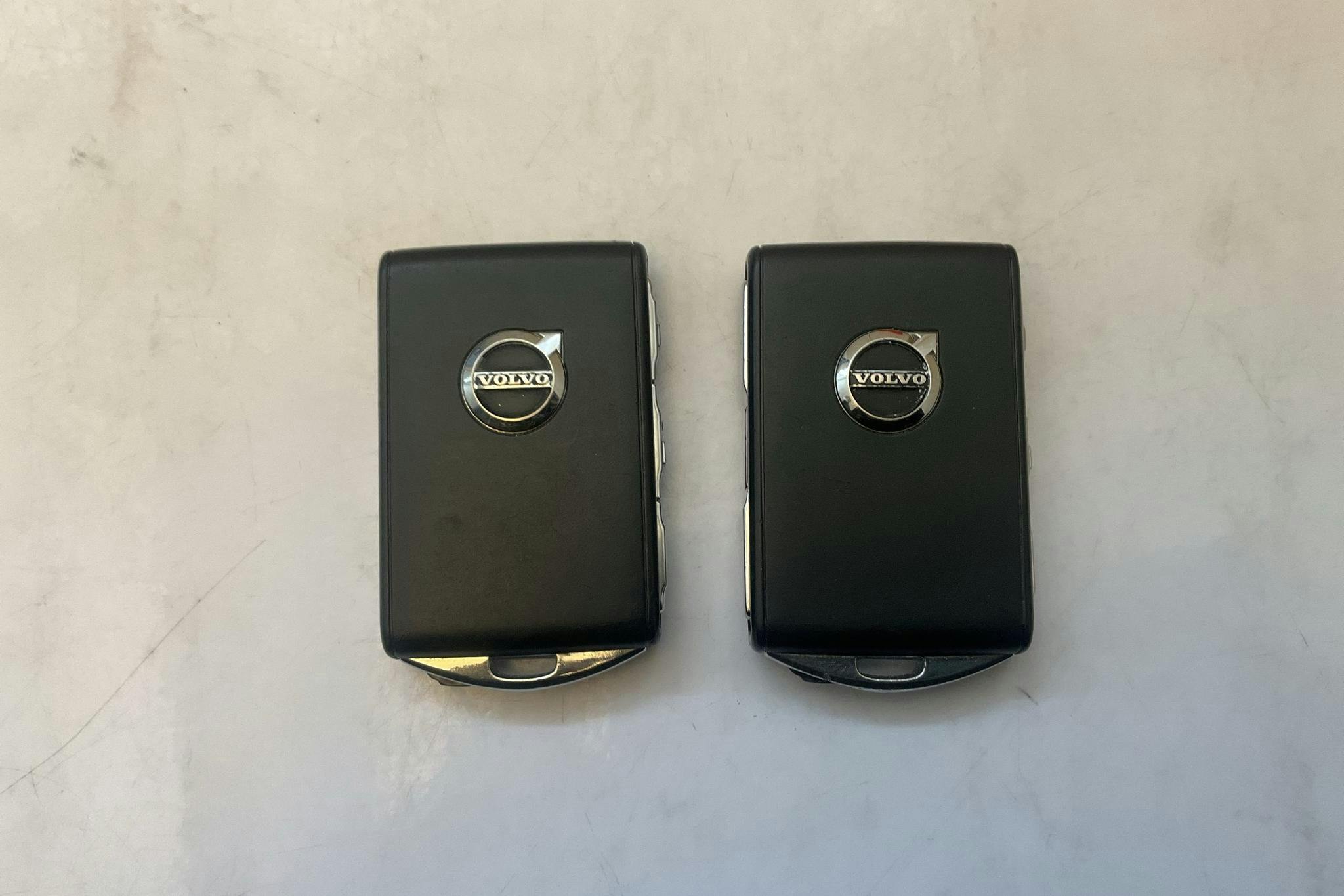 Volvo V90 D4 (190hk) - 133 480 km - Automatyczna - biały - 2018