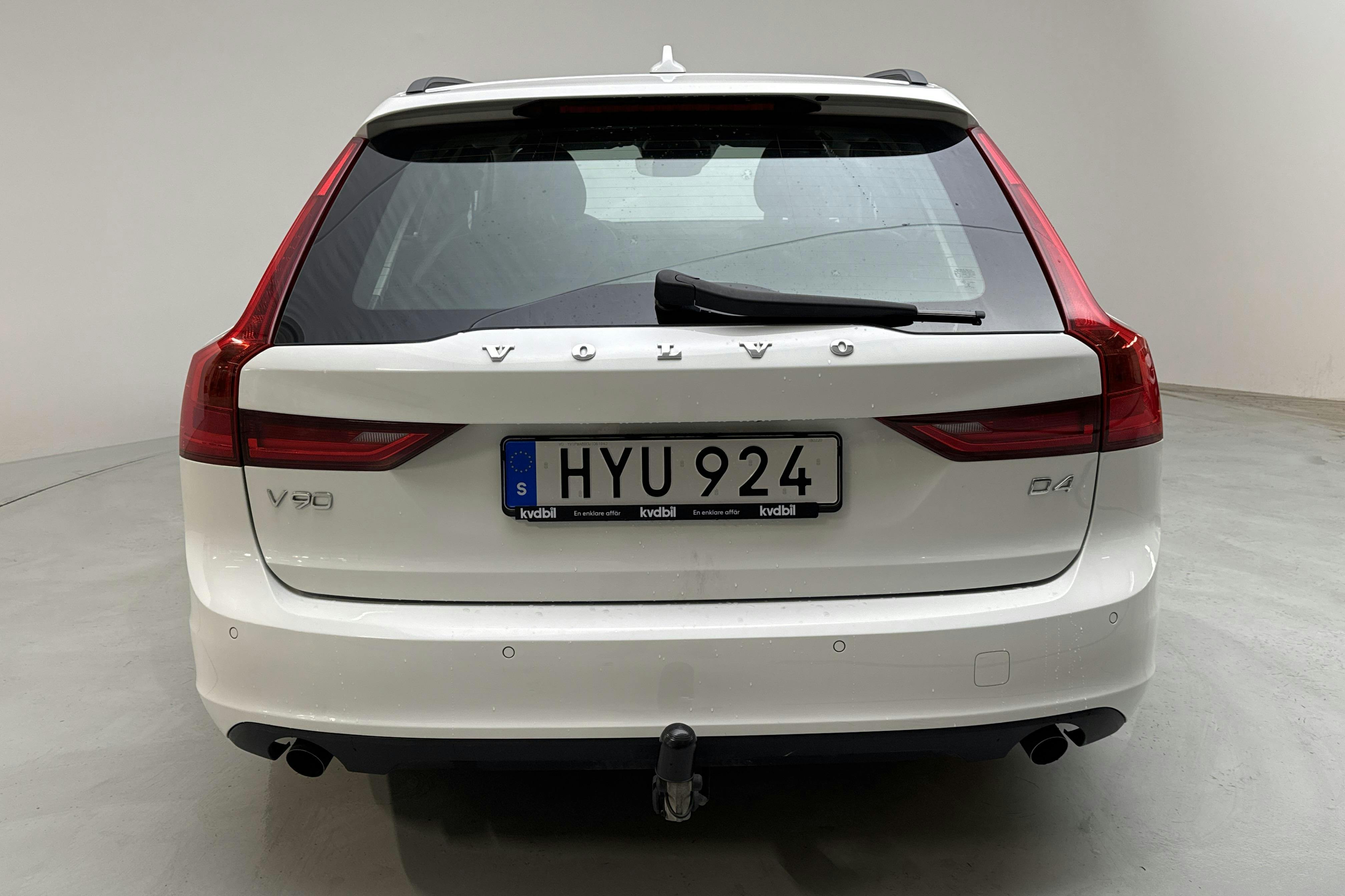 Volvo V90 D4 (190hk) - 133 480 km - Automatyczna - biały - 2018