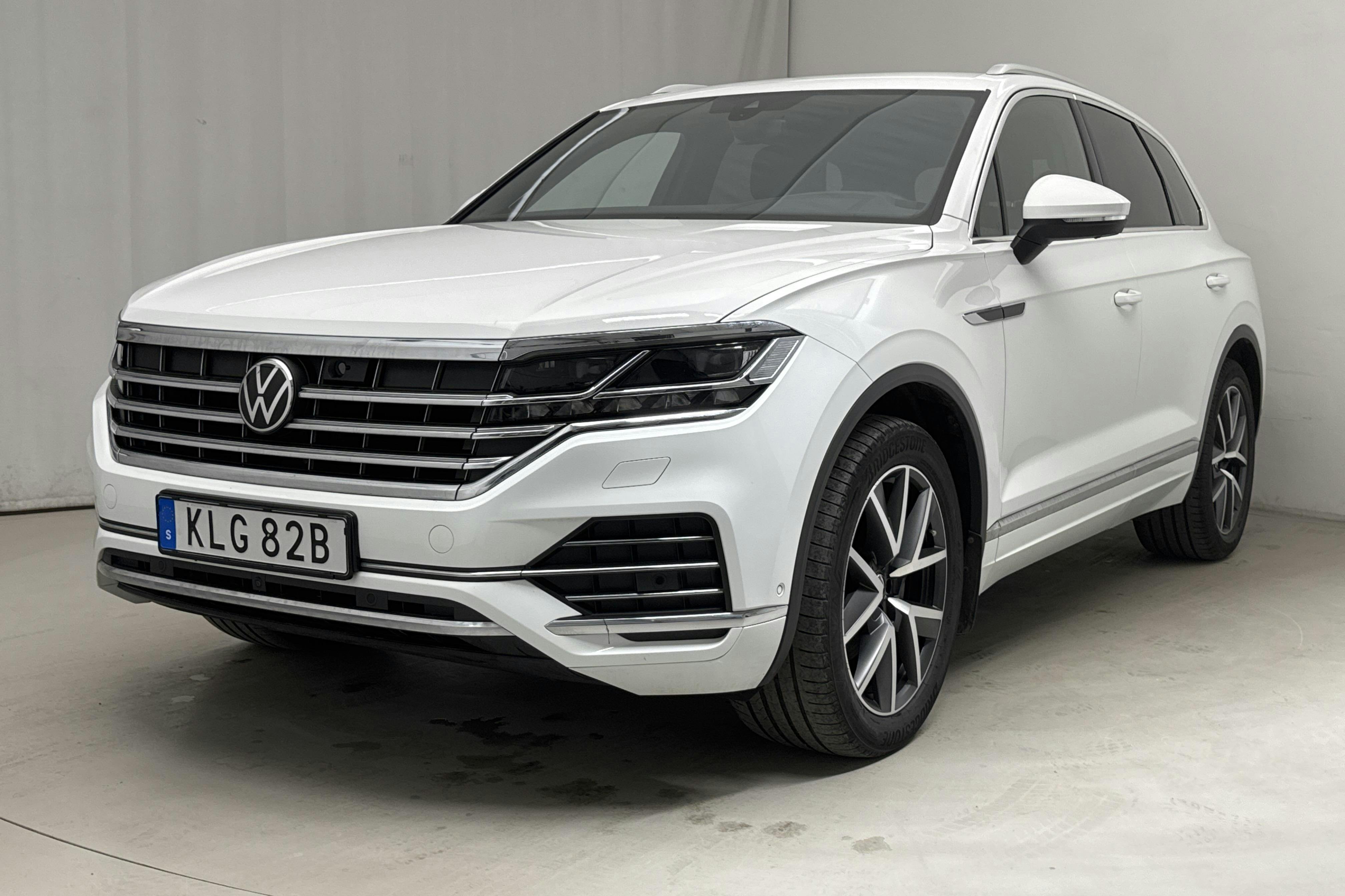 VW Touareg V6 TDI 4Motion (286hk) - 76 150 km - Automatic - white - 2021