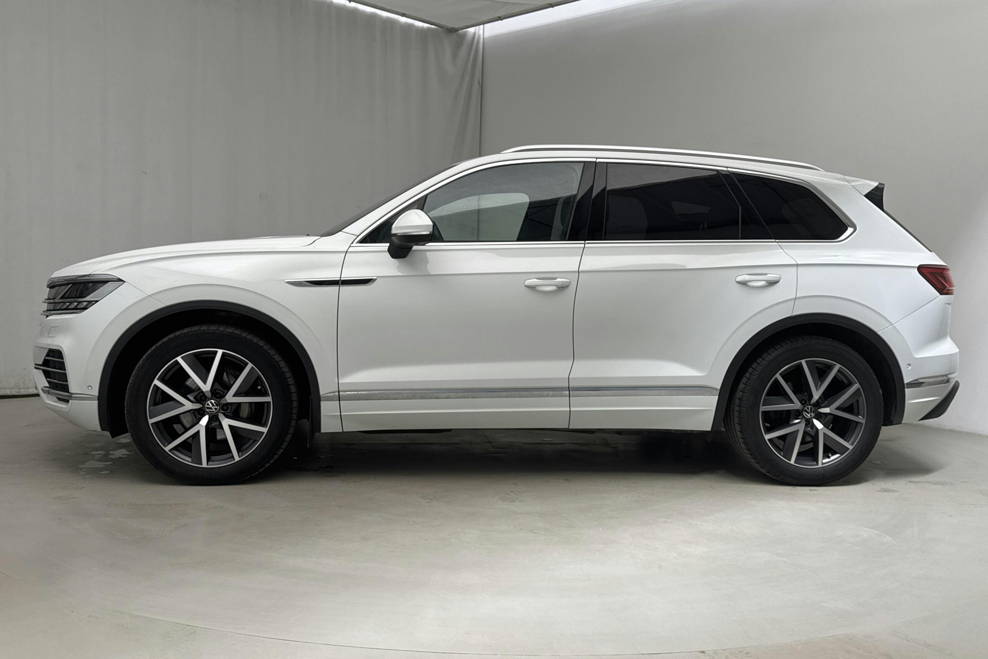 VW Touareg V6 TDI 4Motion (286hk) - 76 150 km - Automatic - white - 2021