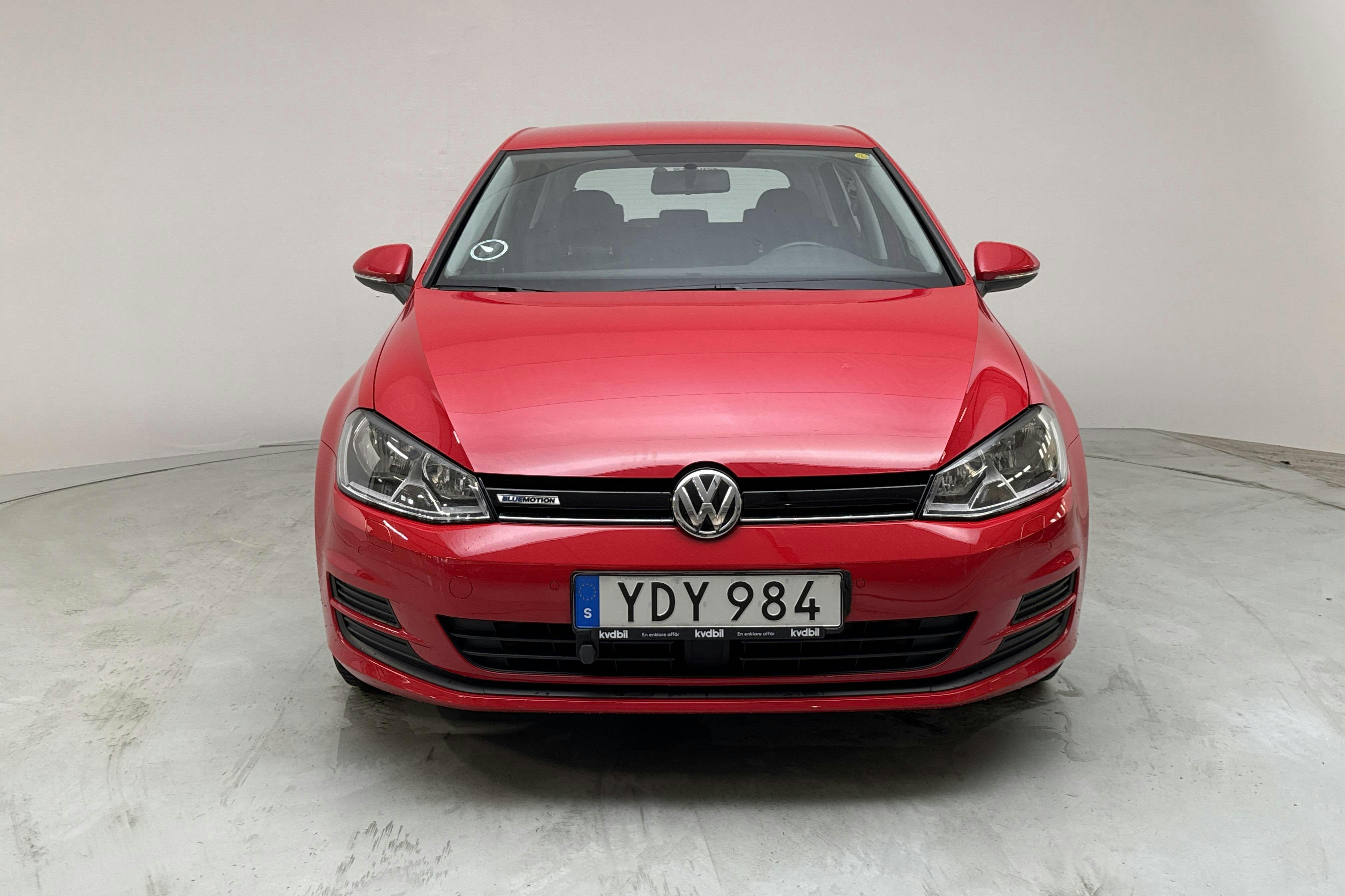 VW Golf VII 1.4 TGI 5dr (110hk) - 7 103 mil - Manuell - röd - 2016