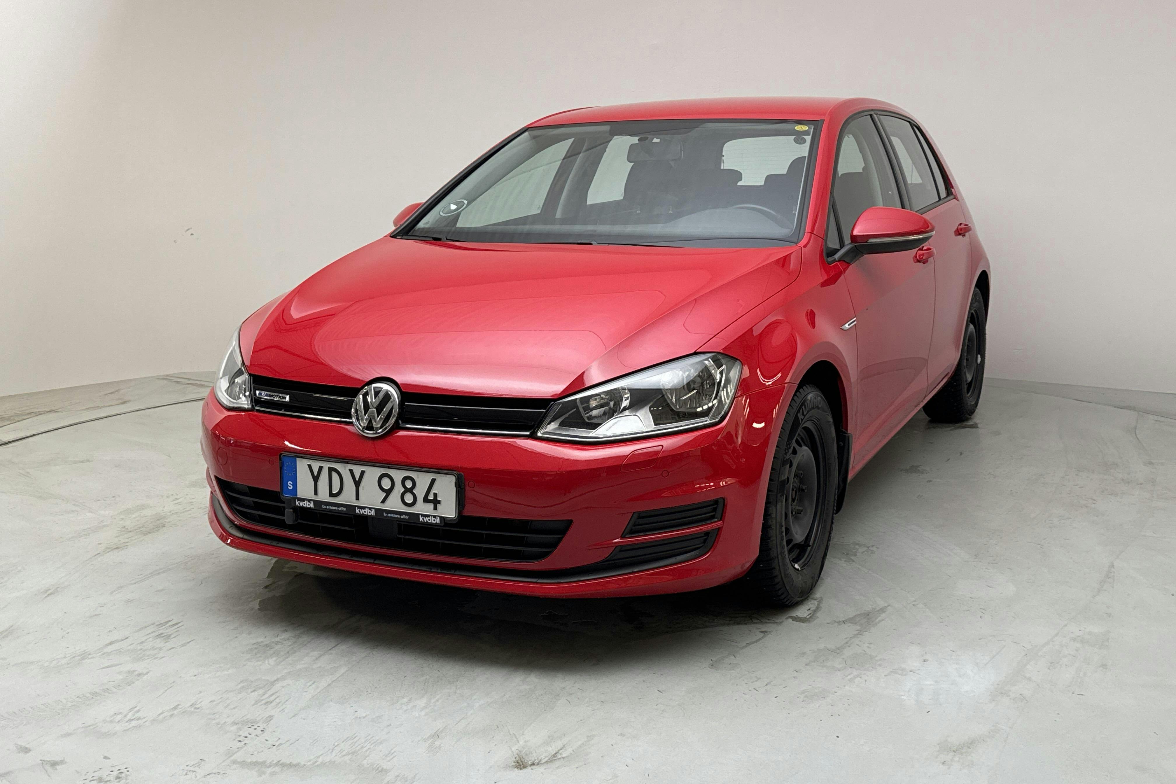 VW Golf VII 1.4 TGI 5dr (110hk) - 7 103 mil - Manuell - röd - 2016