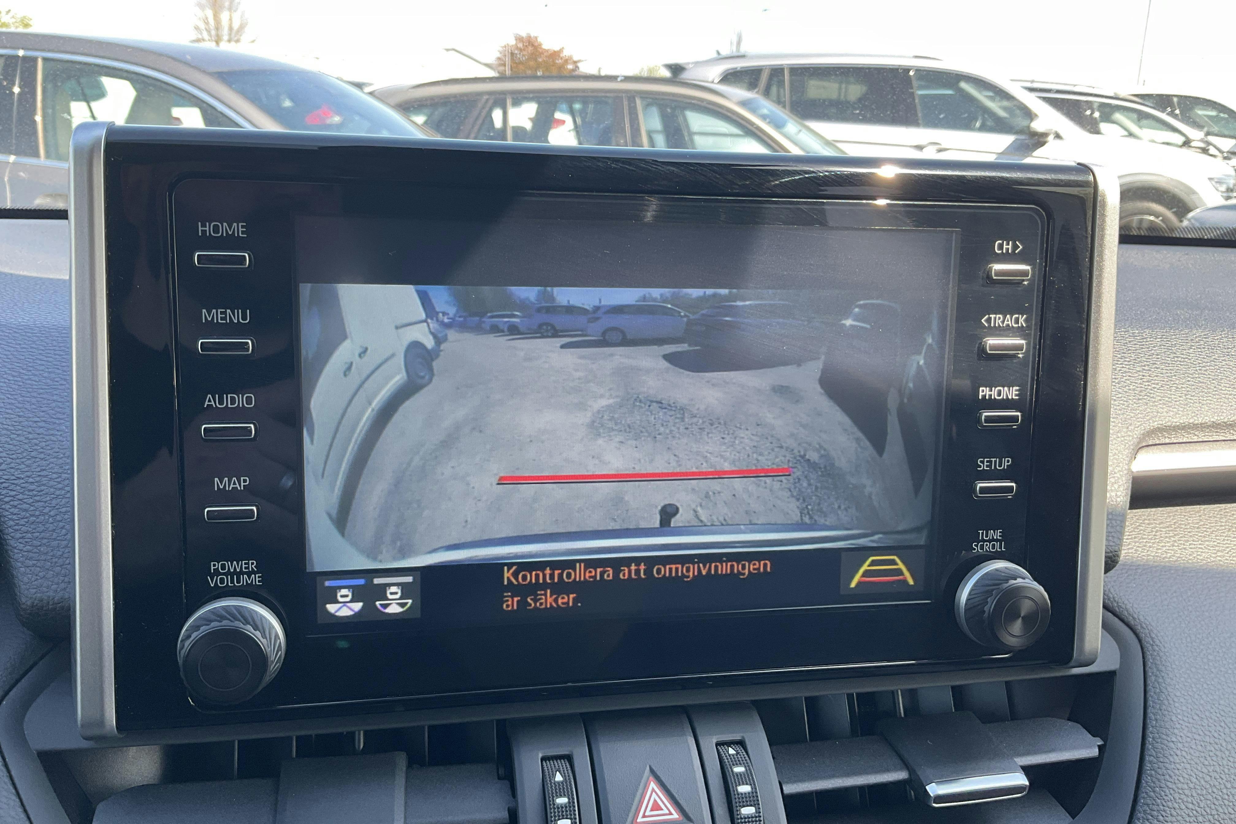Toyota RAV4 2.5 HSD AWD (222hk) - 6 540 mil - Automat - vit - 2022