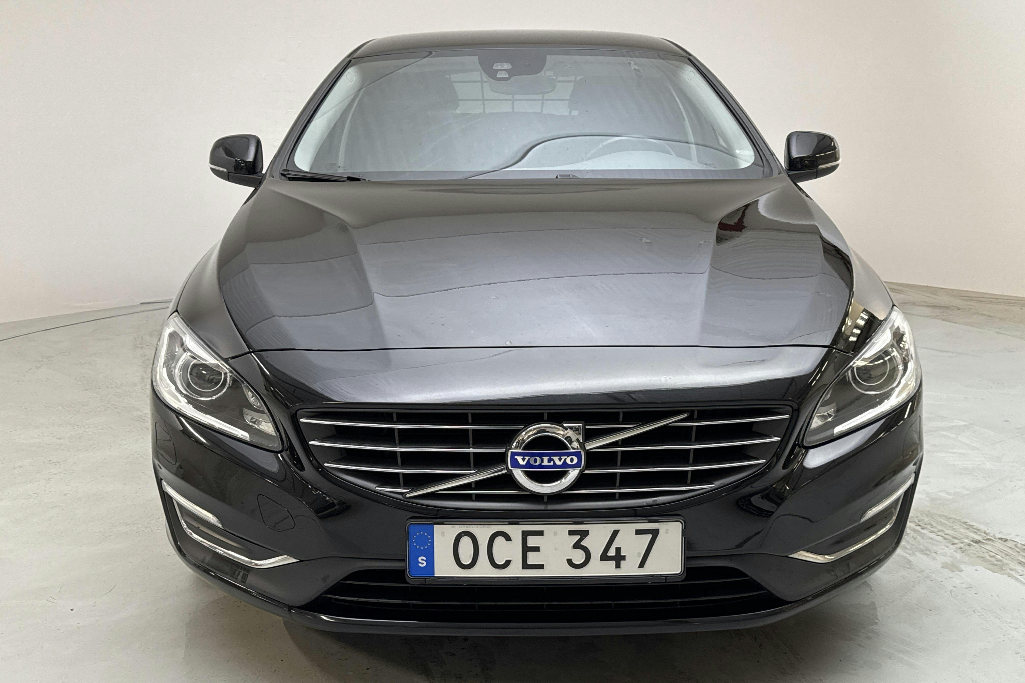 Volvo V60 T3 (152hk) - 116 290 km - Manual - black - 2017