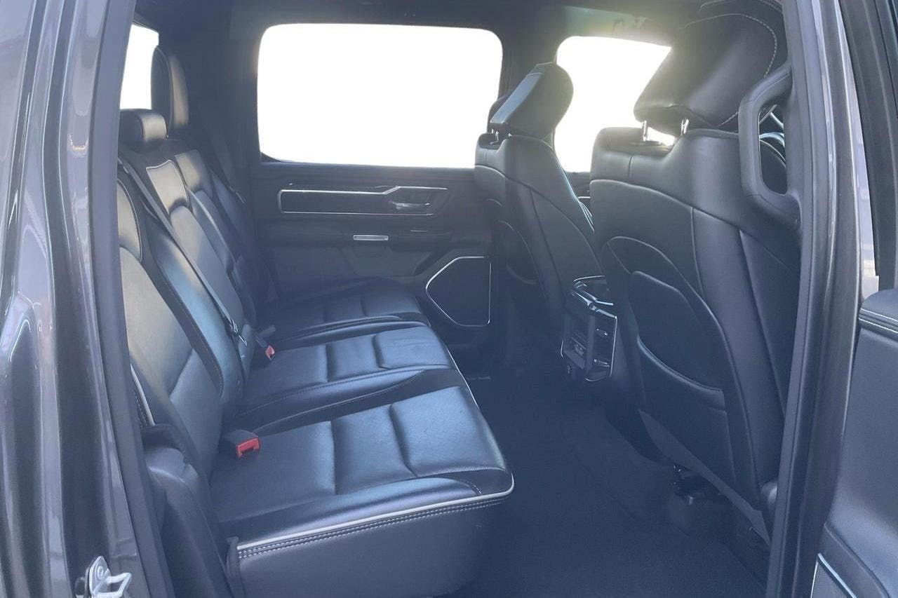 Dodge RAM 1500 5.7 (395hk) - 58 460 km - Automaattinen - Dark Grey - 2021