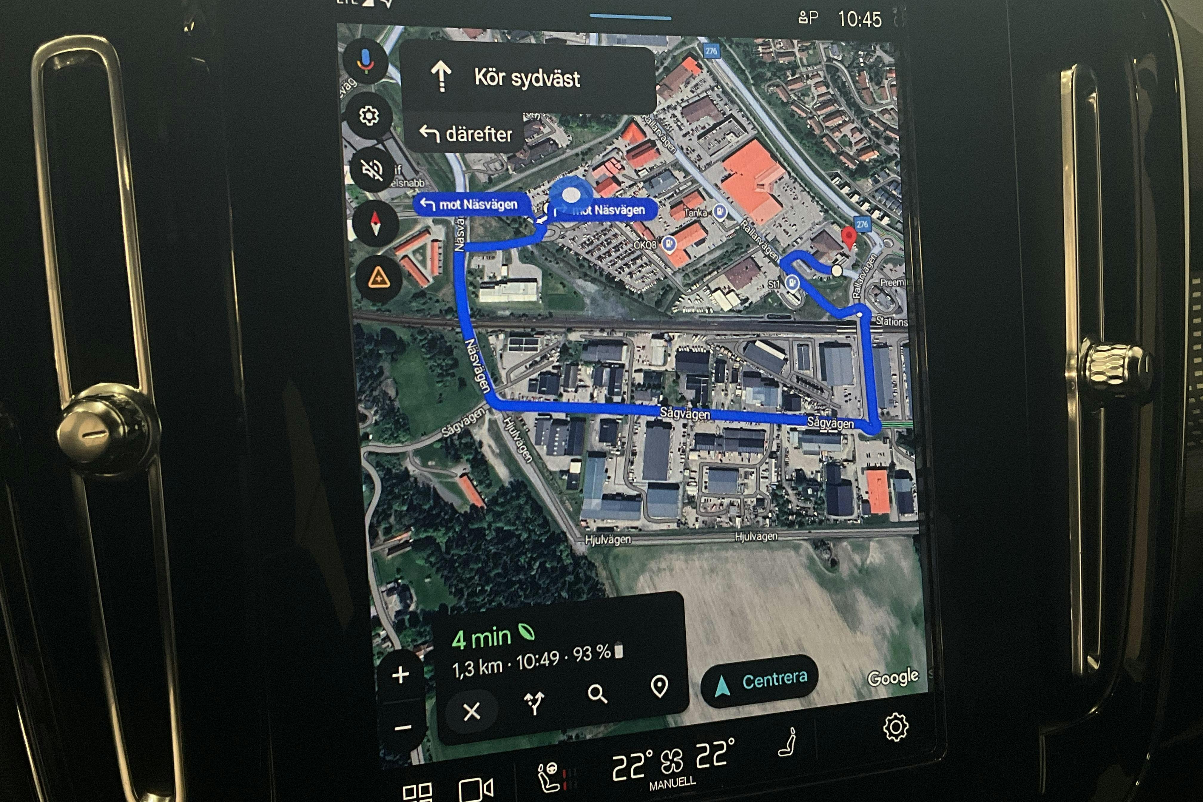 Volvo XC40 P6 Recharge (231hk) - 12 497 mil - Automat - vit - 2022