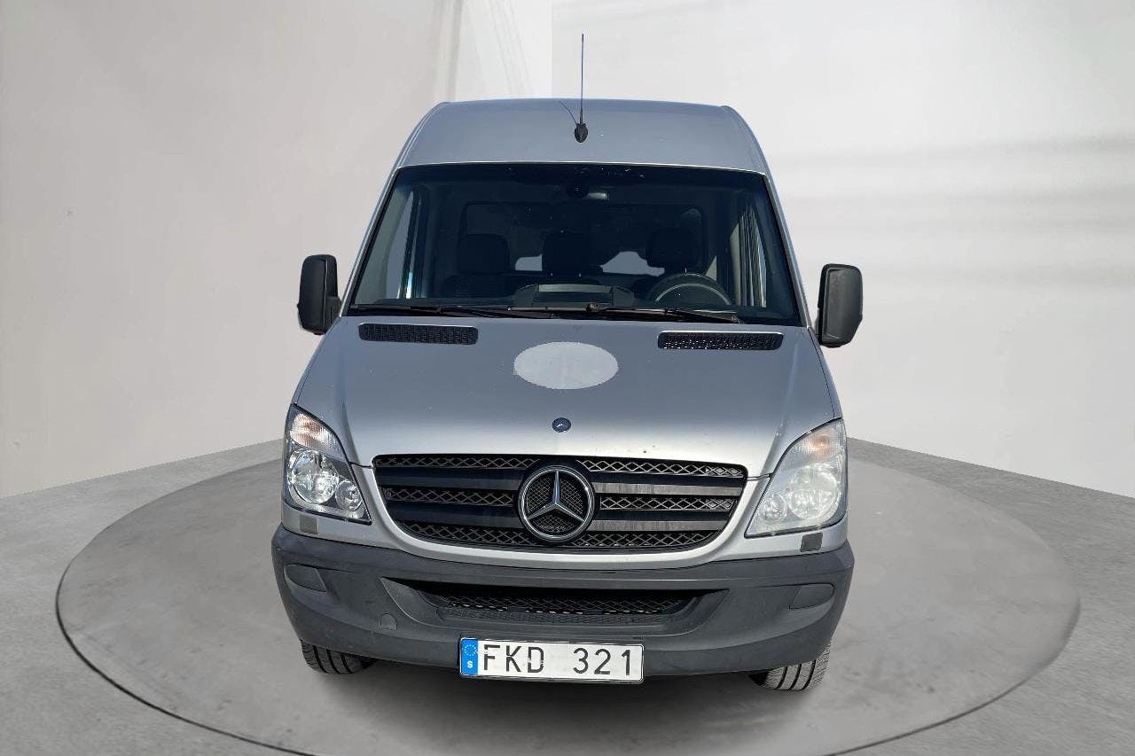 Mercedes Sprinter 318 CDI (184hk) - 301 890 km - Automatic - silver - 2007
