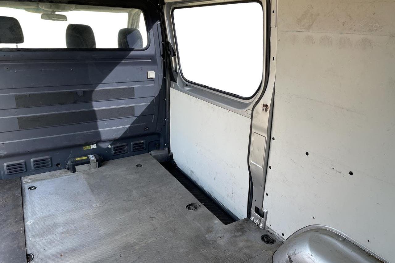Mercedes Sprinter 318 CDI (184hk) - 301 890 km - Automatic - silver - 2007