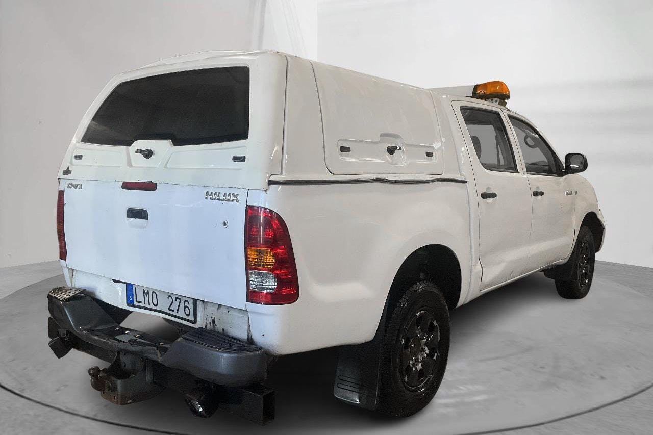 Toyota Hilux 2.5 D-4D 4WD (144hk) - 166 680 km - Manual - white - 2011