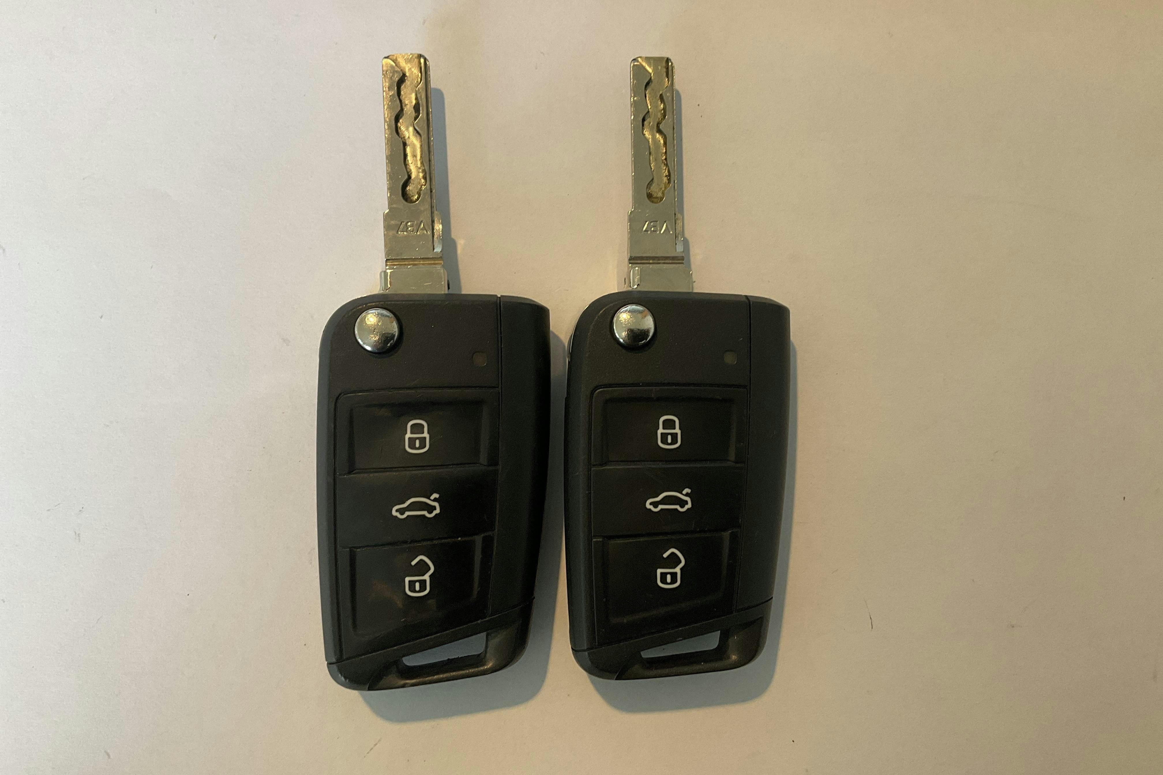 VW e-Golf VII 5dr (136hk) - 9 623 mil - Automat - svart - 2020