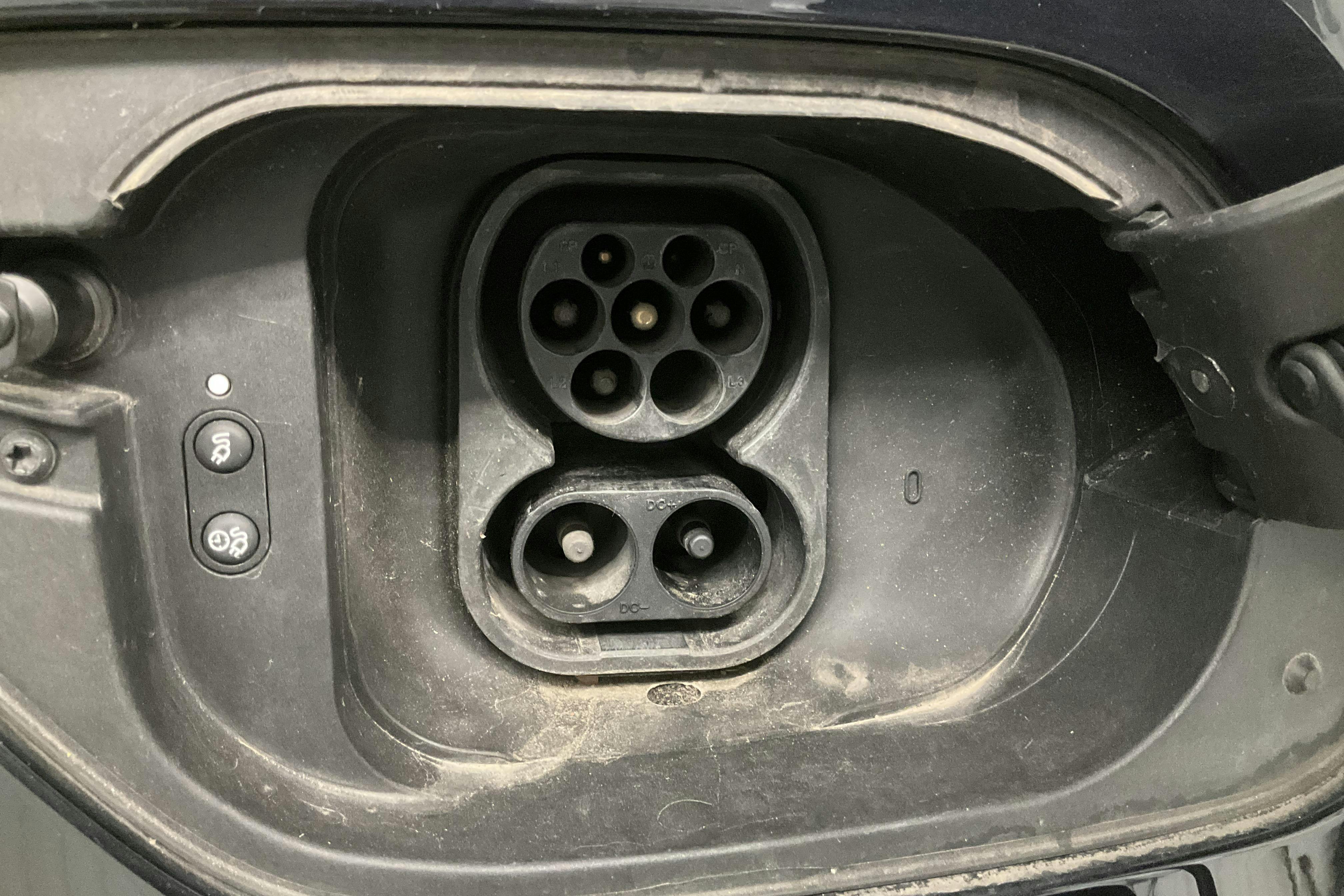 VW e-Golf VII 5dr (136hk) - 9 623 mil - Automat - svart - 2020