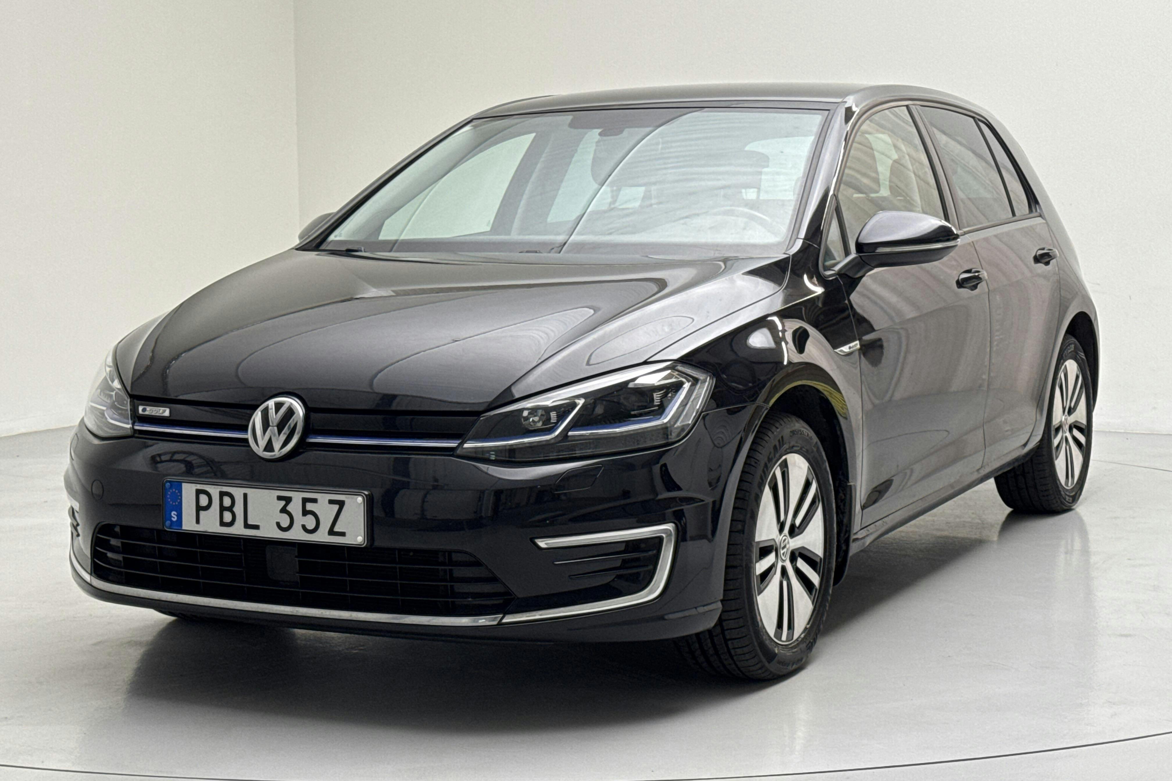VW e-Golf VII 5dr (136hk) - 96 230 km - Automatyczna - czarny - 2020