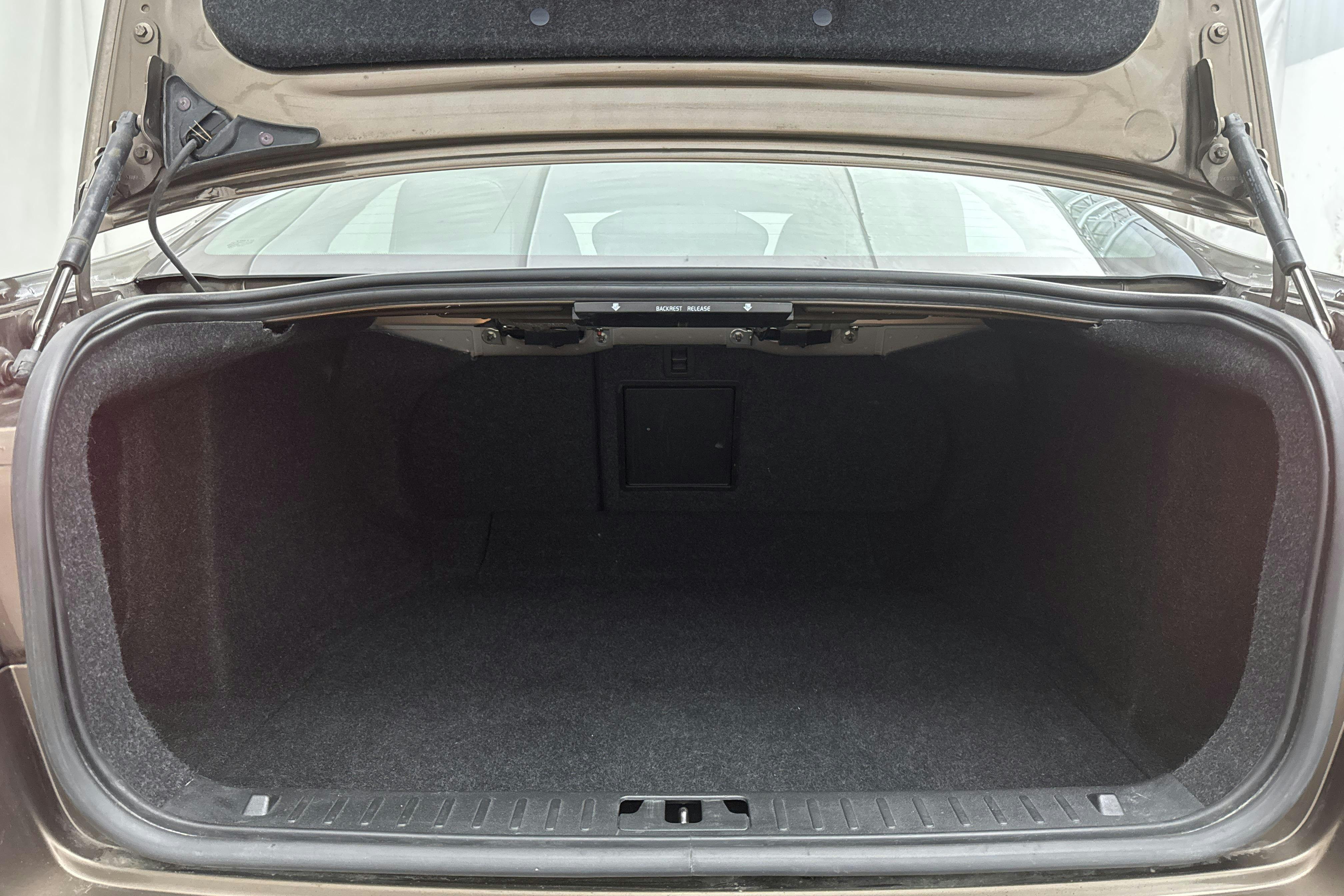Volvo S80 D4 (163hk) - 249 690 km - Automatyczna - brązowy - 2013