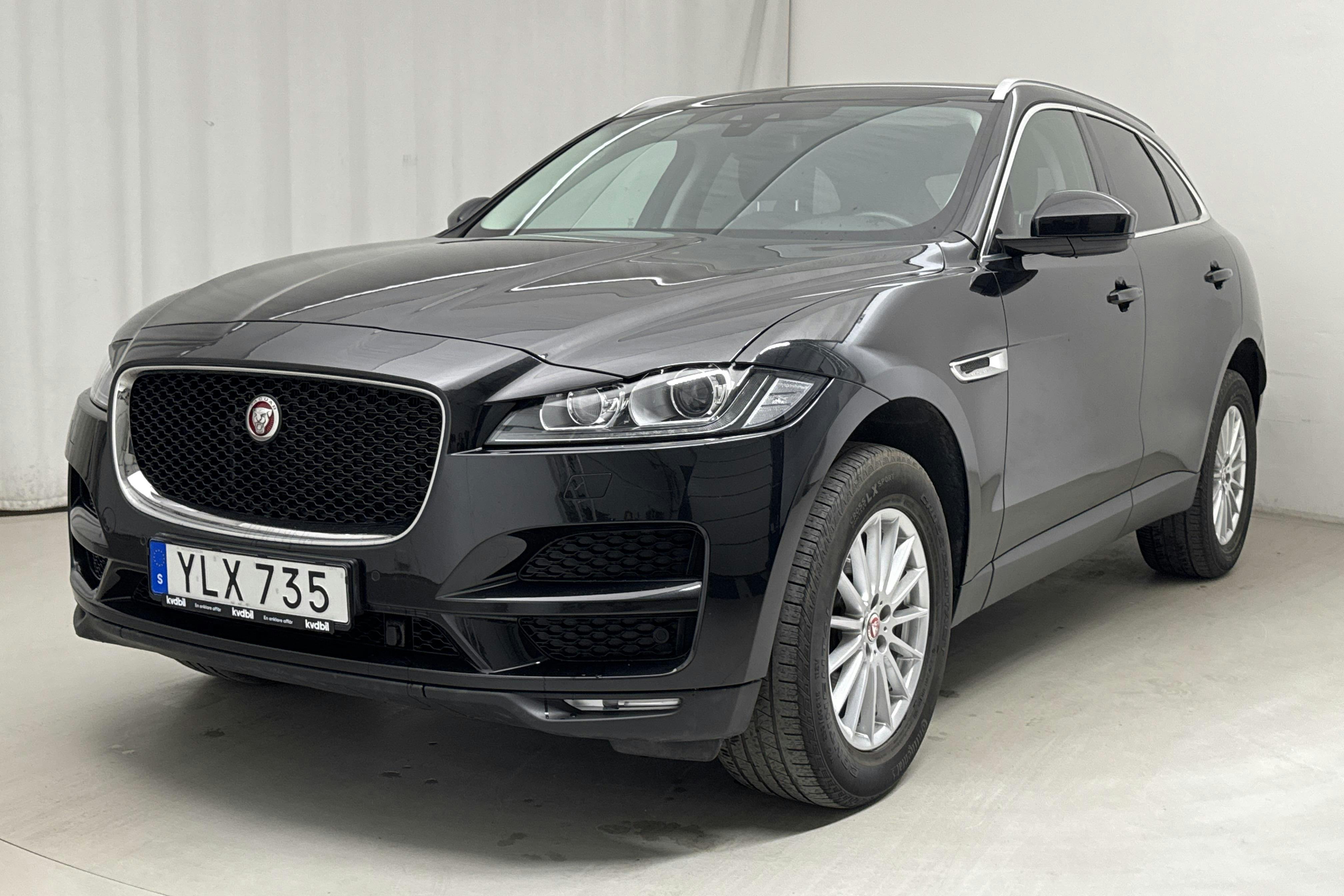 Jaguar F-Pace 25D 2.0 AWD (240hk) - 81 340 km - Automatic - black - 2018