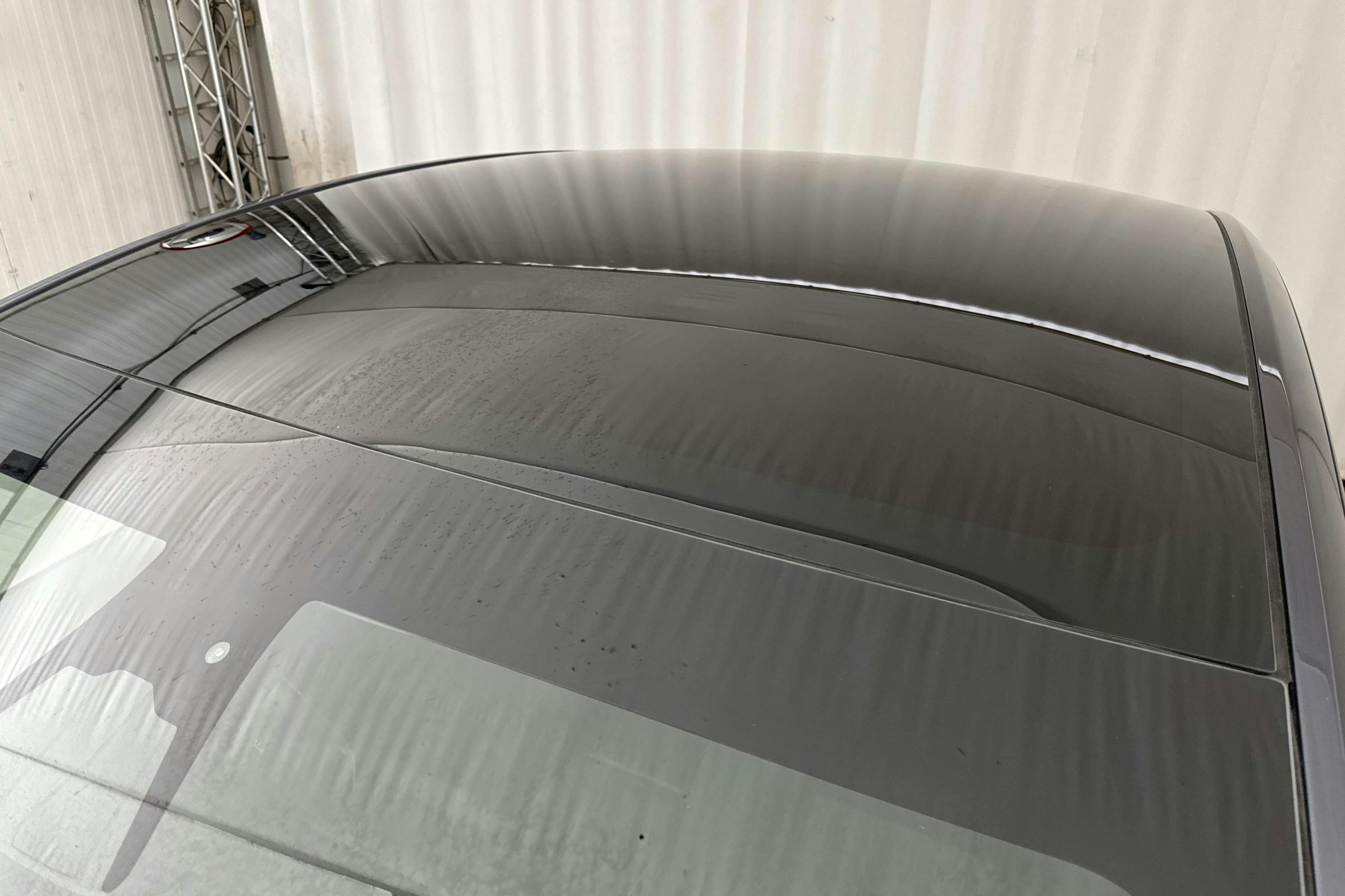 Tesla Model Y Long Range Dual Motor AWD - 4 568 mil - Automat - grå - 2022