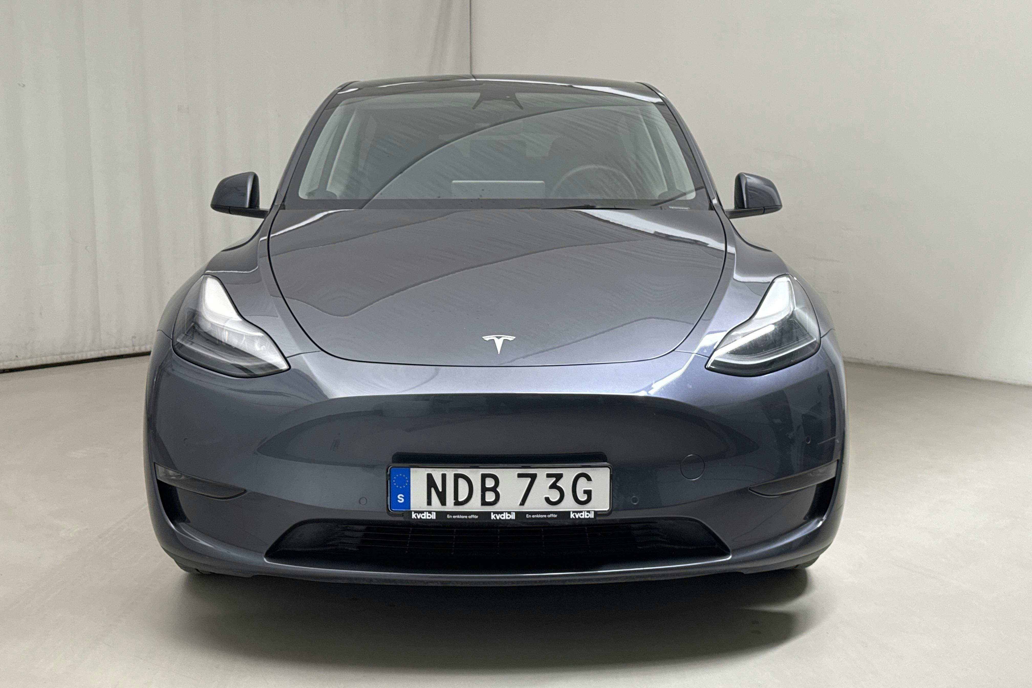 Tesla Model Y Long Range Dual Motor AWD - 4 568 mil - Automat - grå - 2022