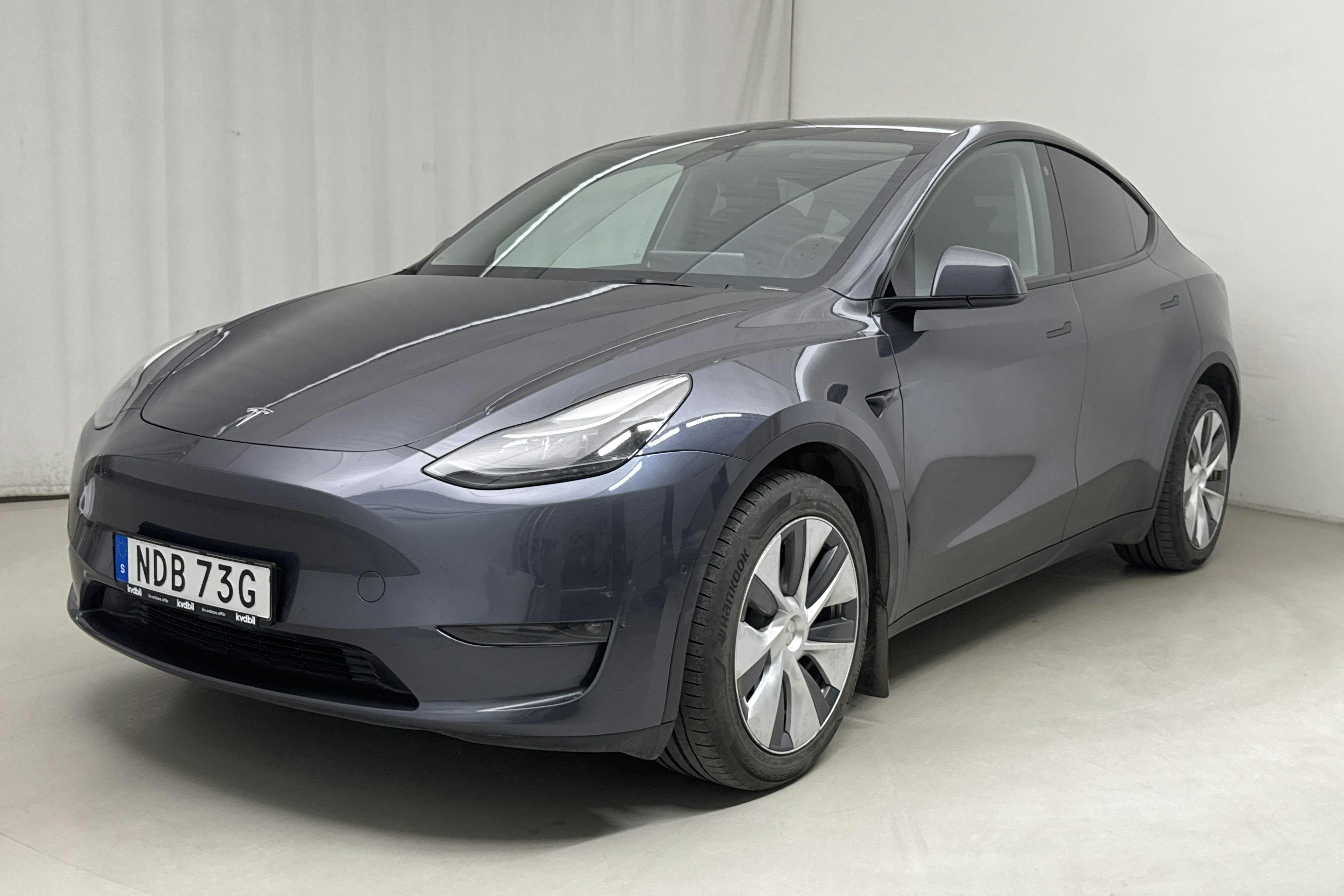 Tesla Model Y Long Range Dual Motor AWD - 4 568 mil - Automat - grå - 2022
