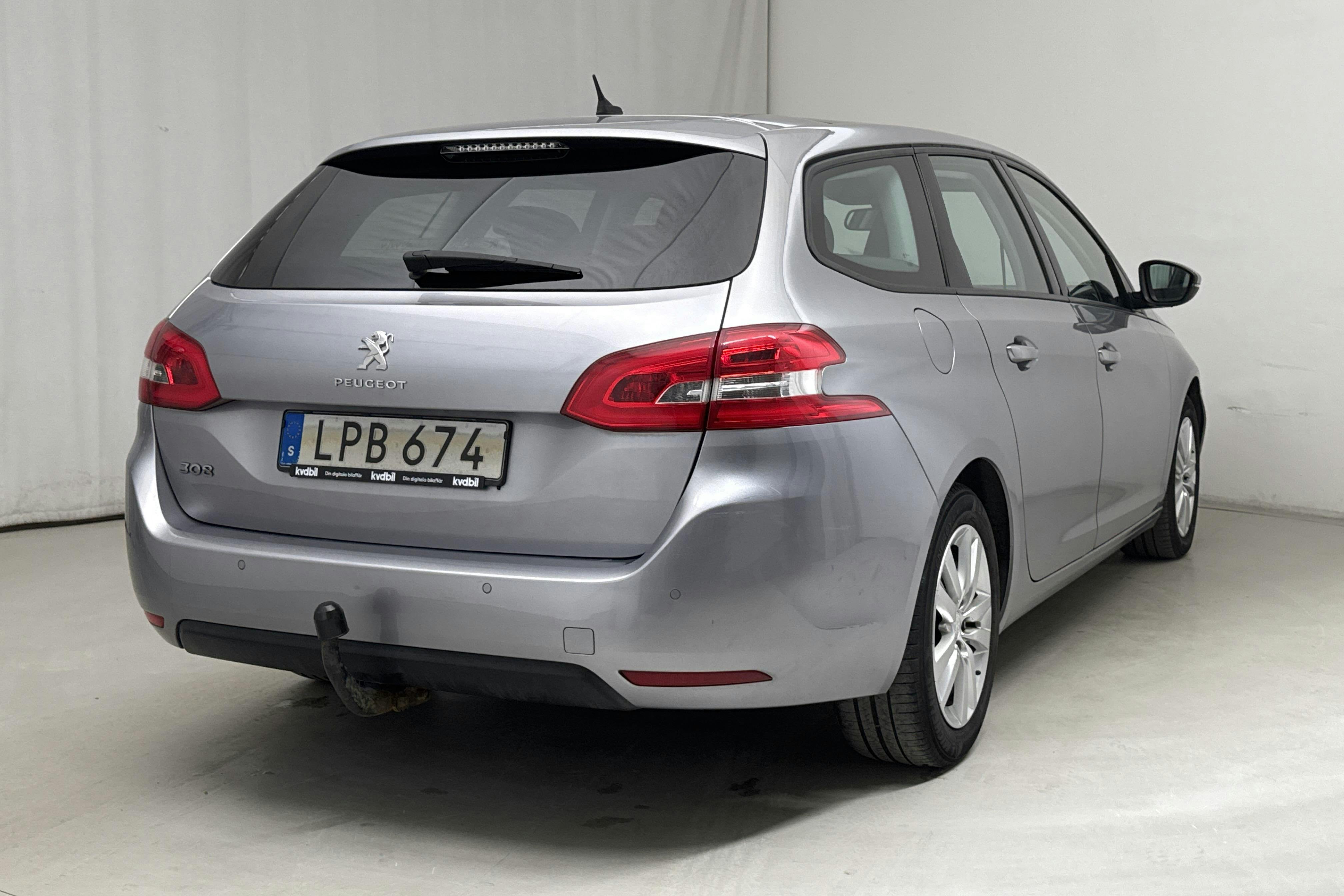 Peugeot 308 SW PureTech (130hk) - 8 513 mil - Automat - grå - 2014