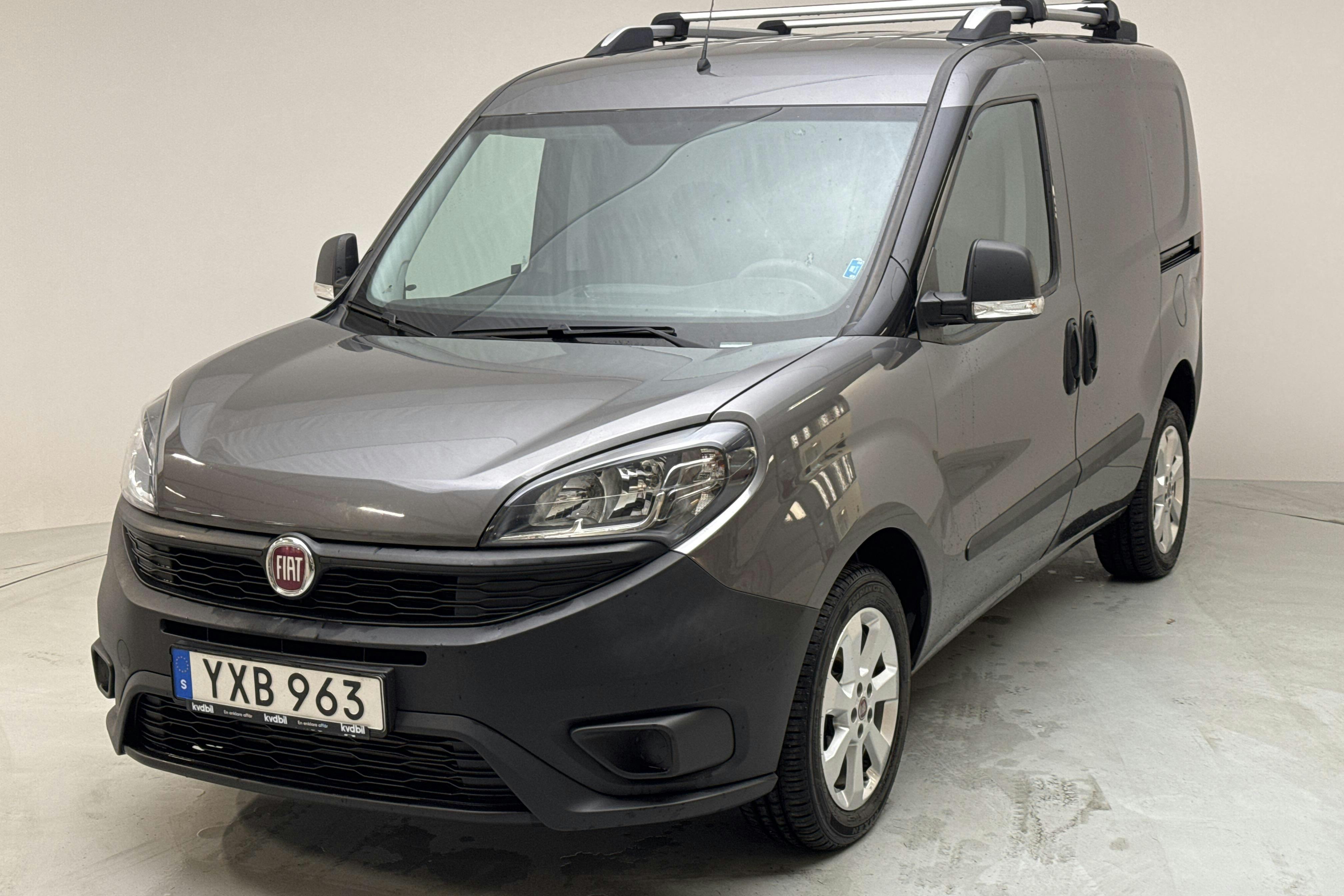 Fiat Doblo Cargo 1.4T CNG (120hk) - 99 870 km - Manual - gray - 2019