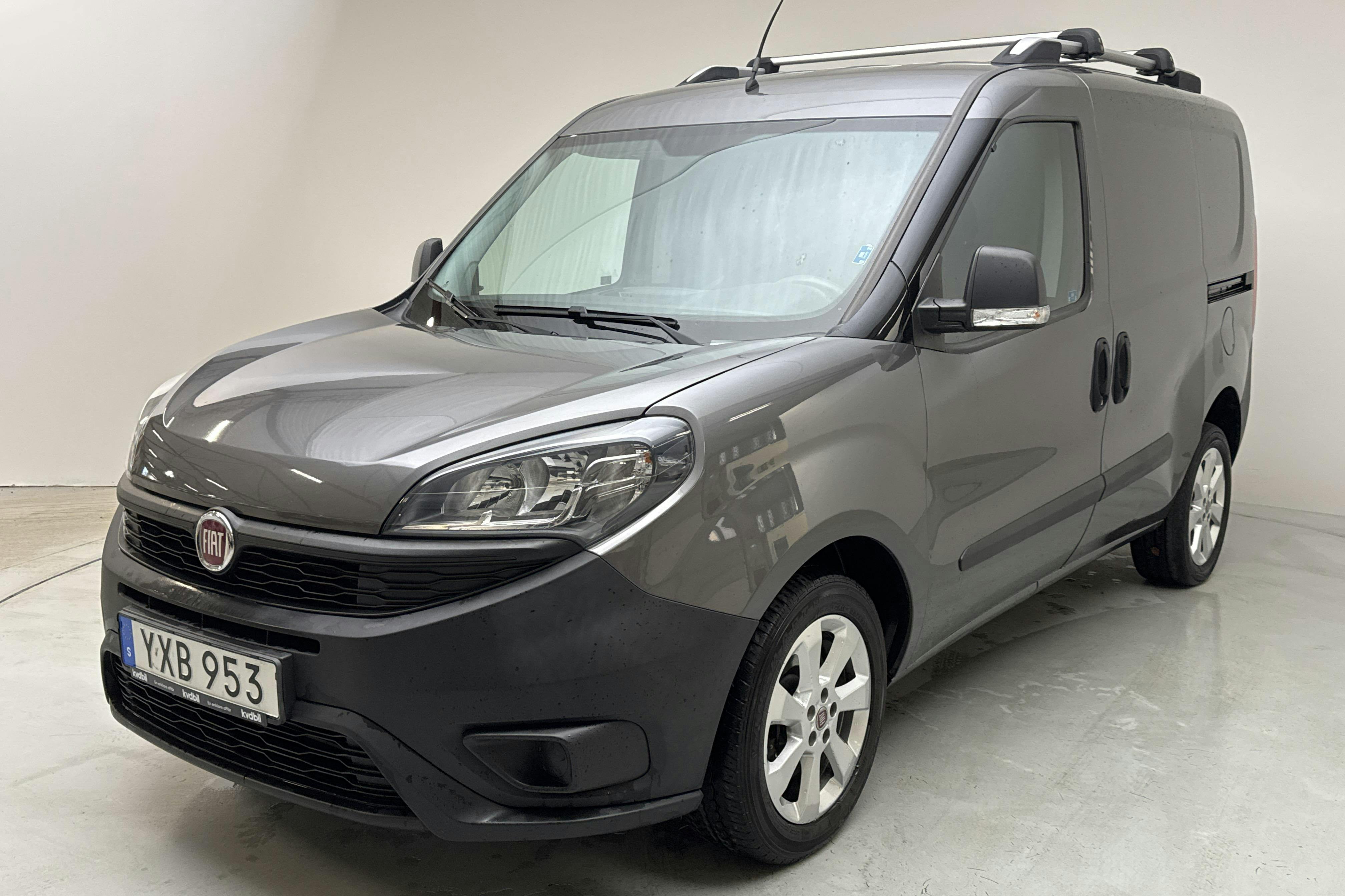Fiat Doblo Cargo 1.4T CNG (120hk) - 9 502 mil - Manuell - grå - 2019