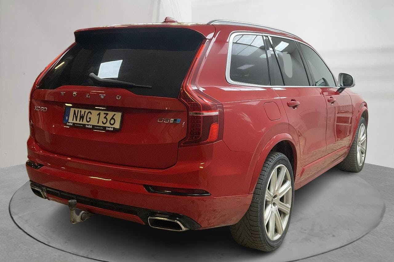 Volvo XC90 D5 AWD (225hk) - 19 092 mil - Automat - röd - 2016