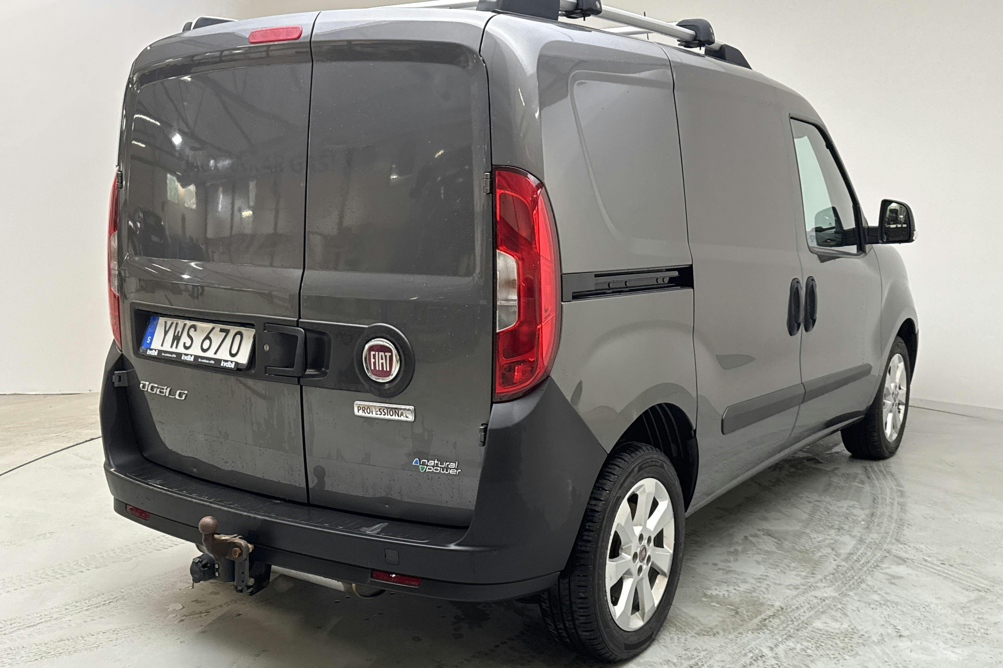 Fiat Doblo Cargo 1.4T CNG (120hk) - 10 180 mil - Manuell - grå - 2019