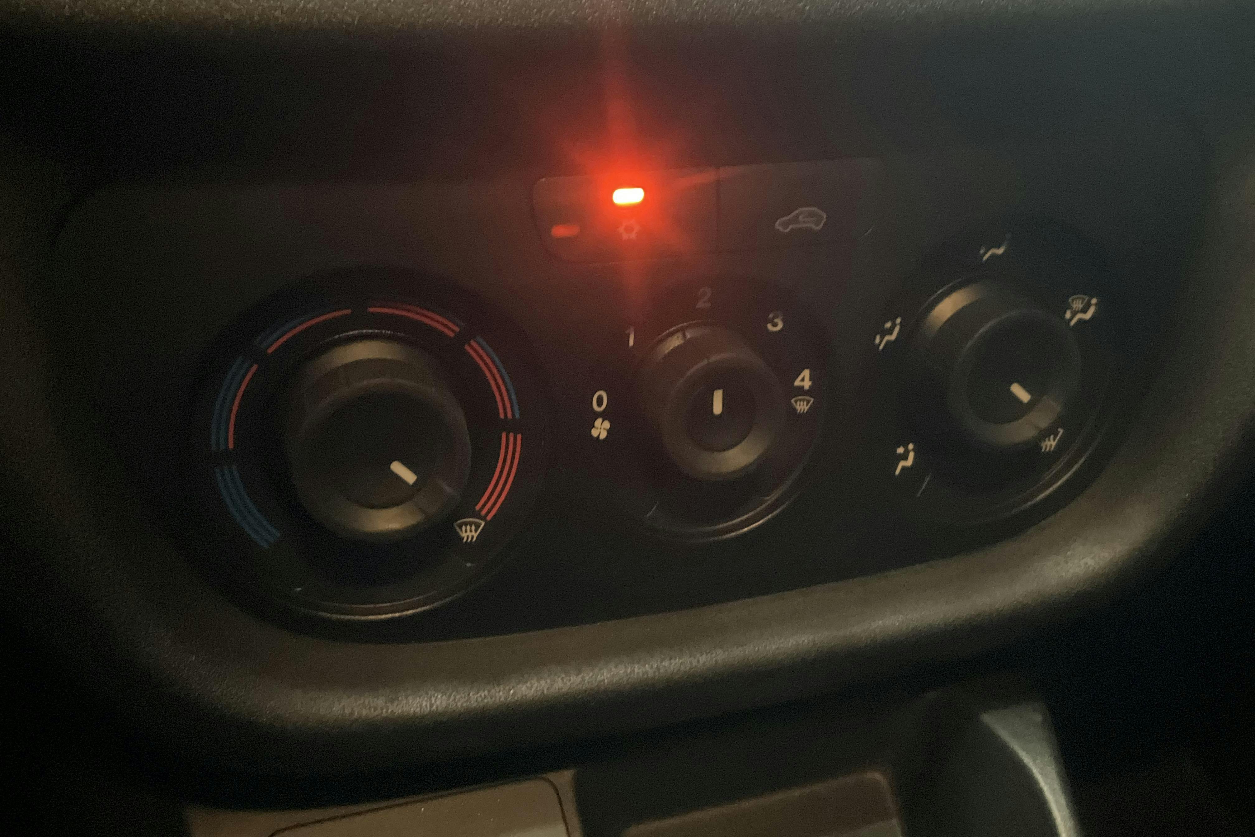 Fiat Doblo Cargo 1.4T CNG (120hk) - 10 180 mil - Manuell - grå - 2019