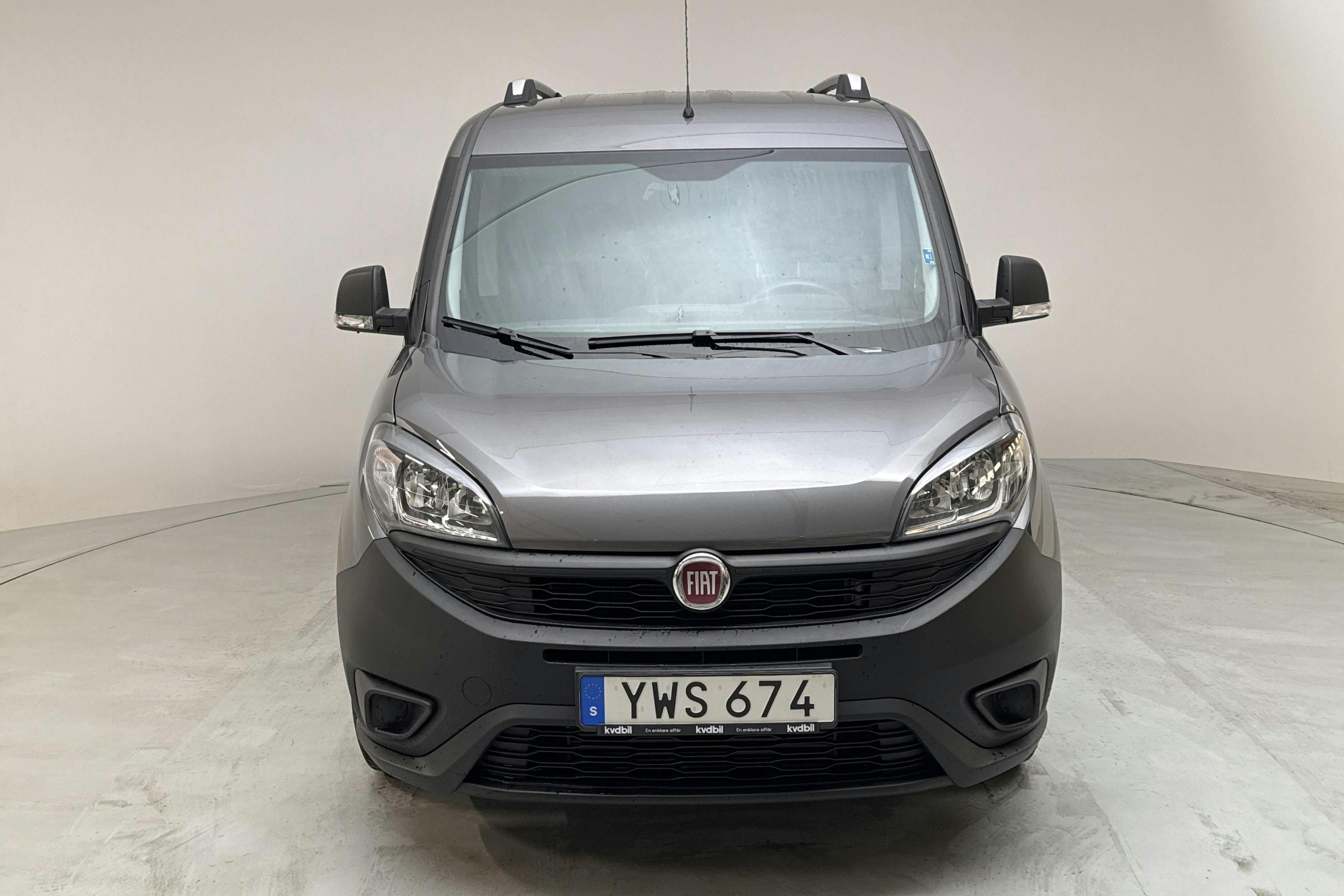 Fiat Doblo Cargo 1.4T CNG (120hk) - 5 367 mil - Manuell - grå - 2019