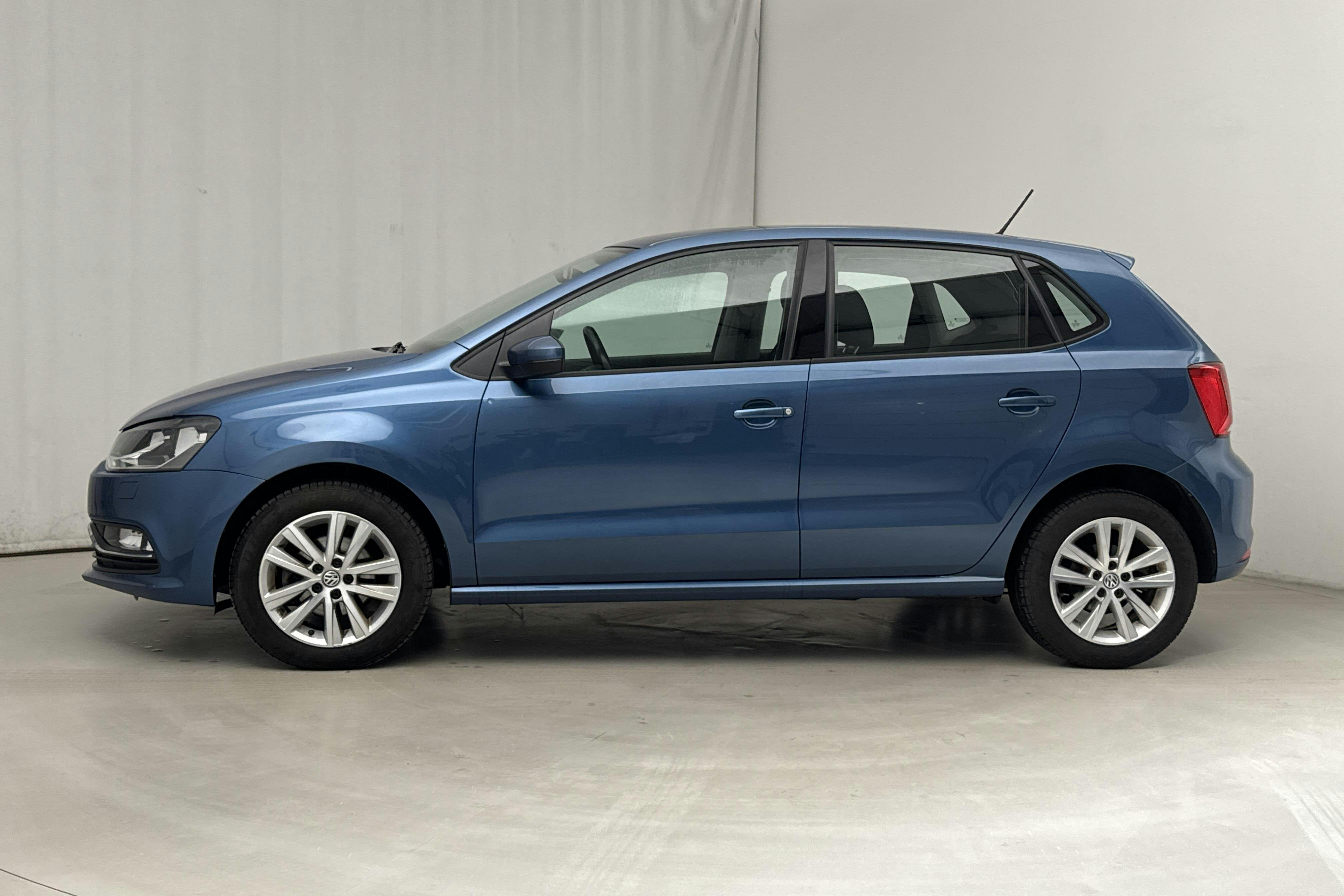 VW Polo 1.2 TSI 5dr (90hk) - 46 030 km - Automatic - blue - 2016