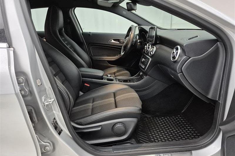 Mercedes A 180 5dr W176 (122hk) - 82 170 km - Automaattinen - hopea - 2017
