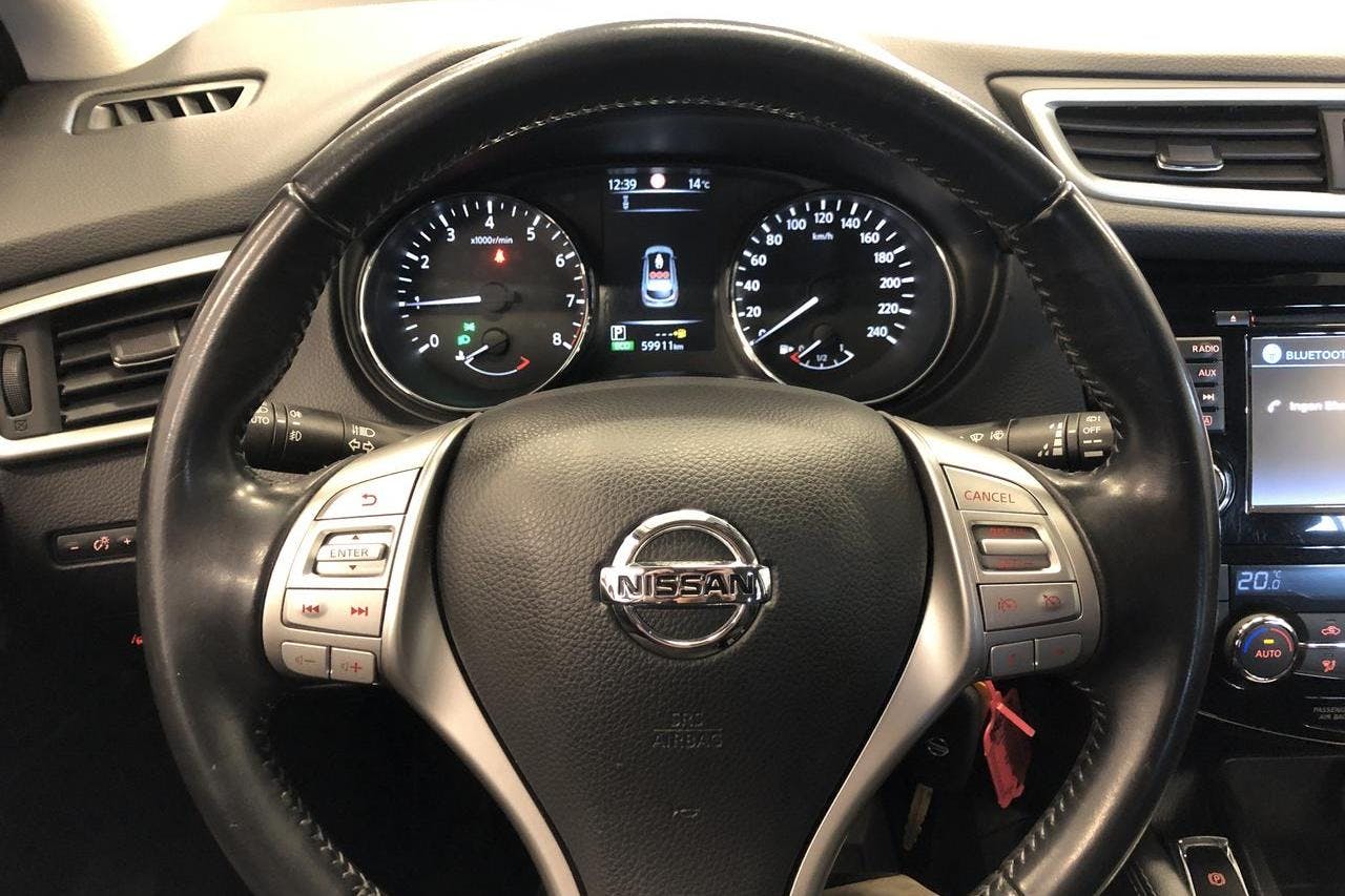 Nissan Qashqai 1.2 (115hk) - 5 992 mil - Automat - grå - 2017