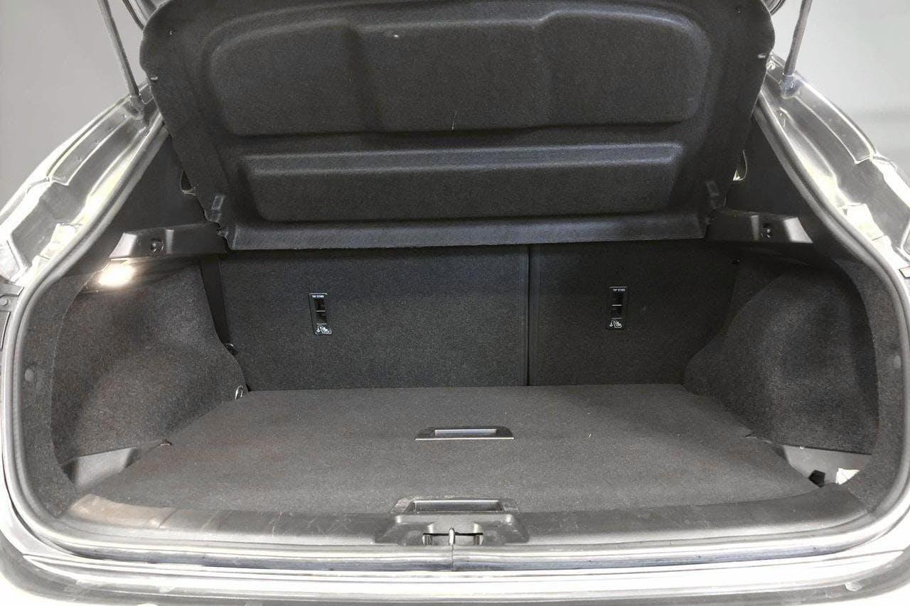 Nissan Qashqai 1.2 (115hk) - 5 992 mil - Automat - grå - 2017