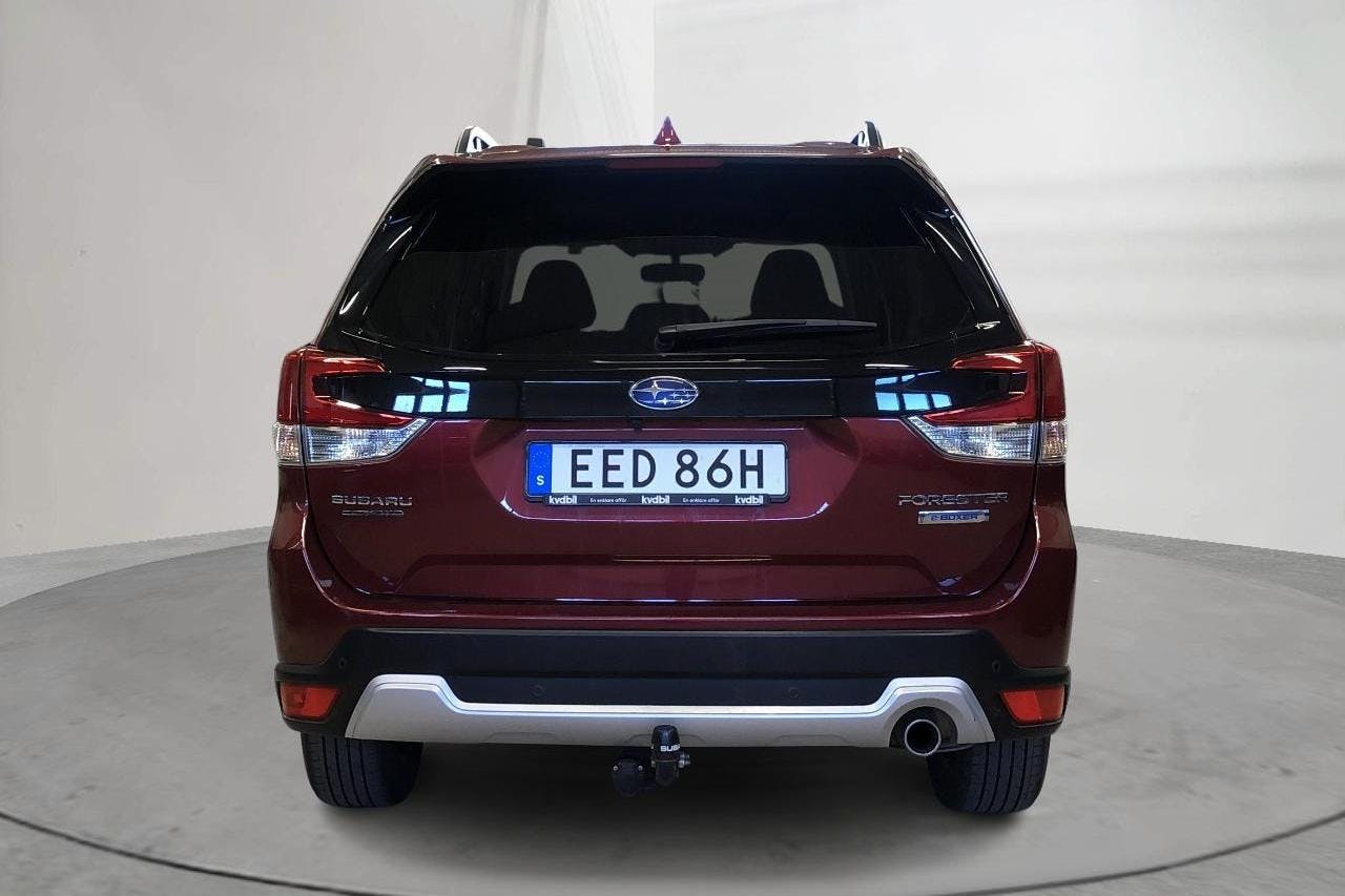 Subaru Forester e-Boxer 2.0i AWD (150hk) - 5 022 mil - Automat - Light Red - 2020