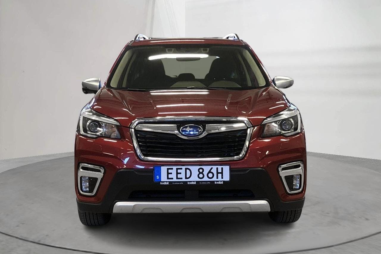 Subaru Forester e-Boxer 2.0i AWD (150hk) - 5 022 mil - Automat - Light Red - 2020