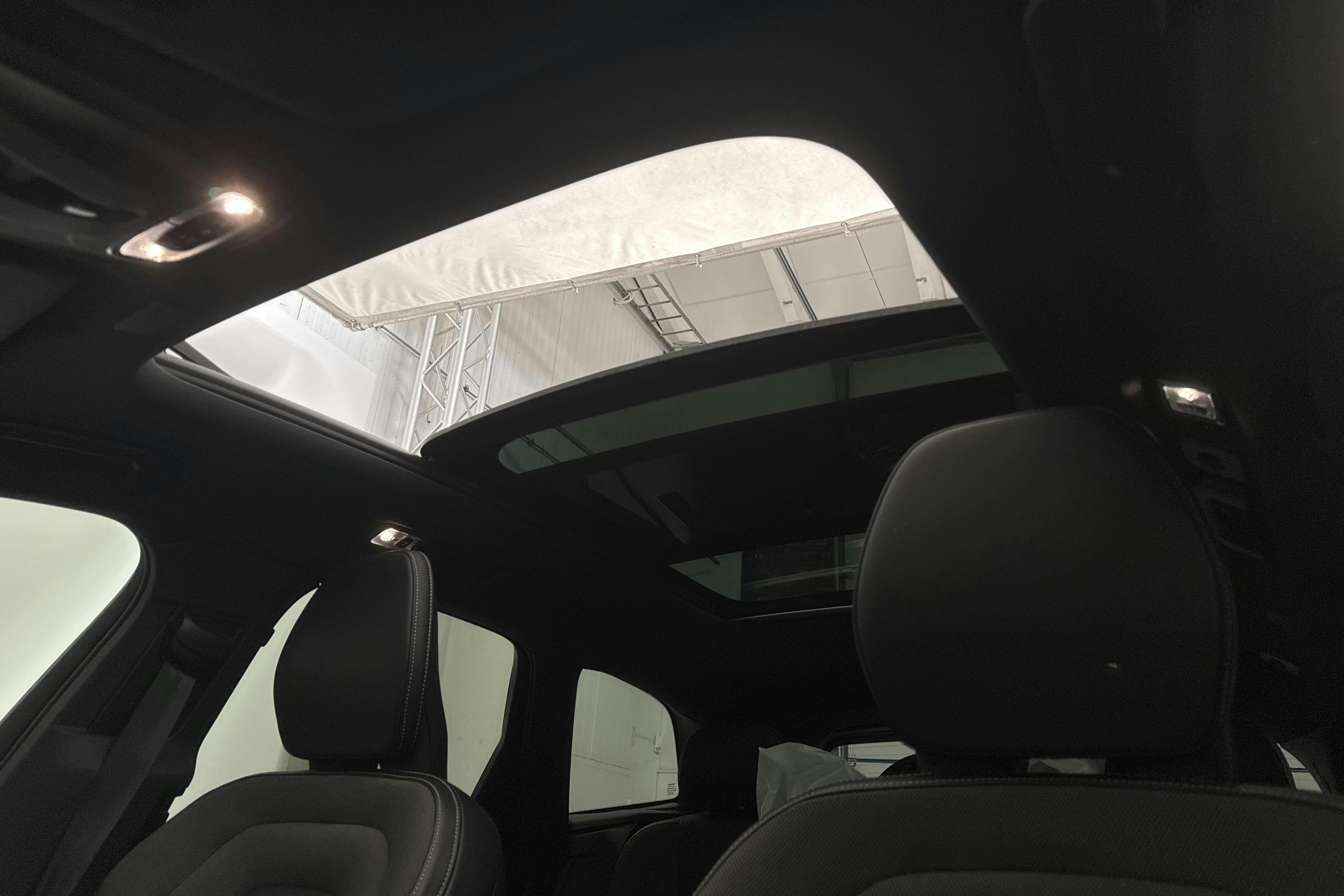 Volvo XC60 T6 AWD Recharge (340hk) - 78 970 km - Automatic - black - 2021
