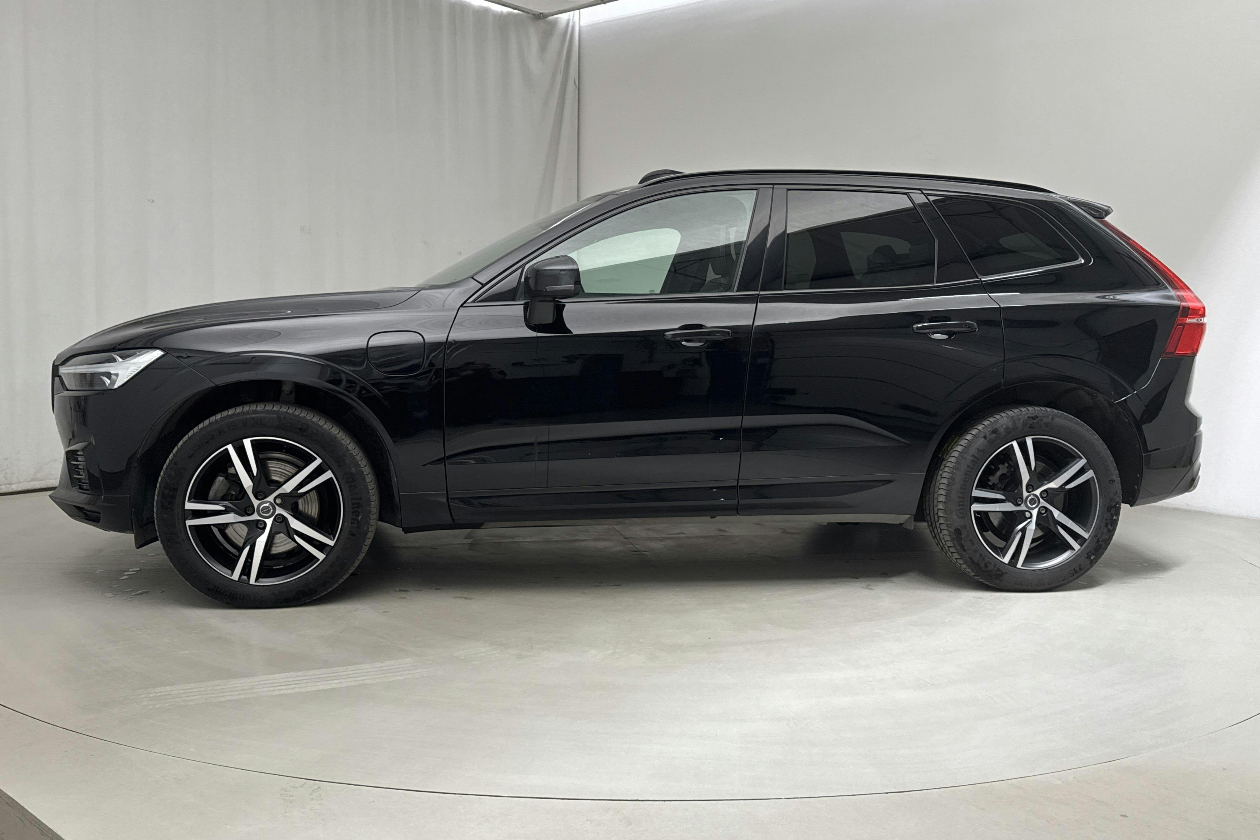 Volvo XC60 T6 AWD Recharge (340hk) - 78 970 km - Automatic - black - 2021