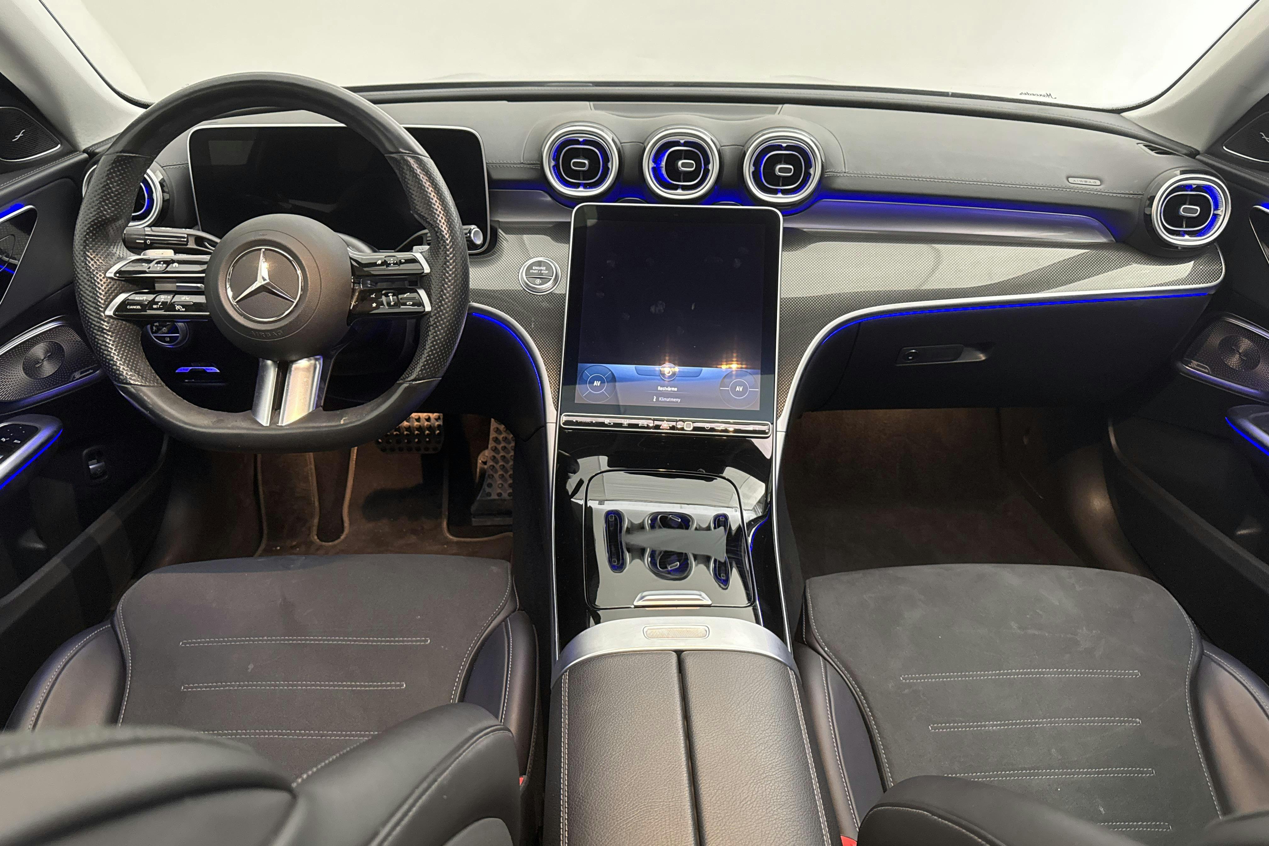 Mercedes C 300 Sedan W206 (258hk) - 51 210 km - Automatic - gray - 2021