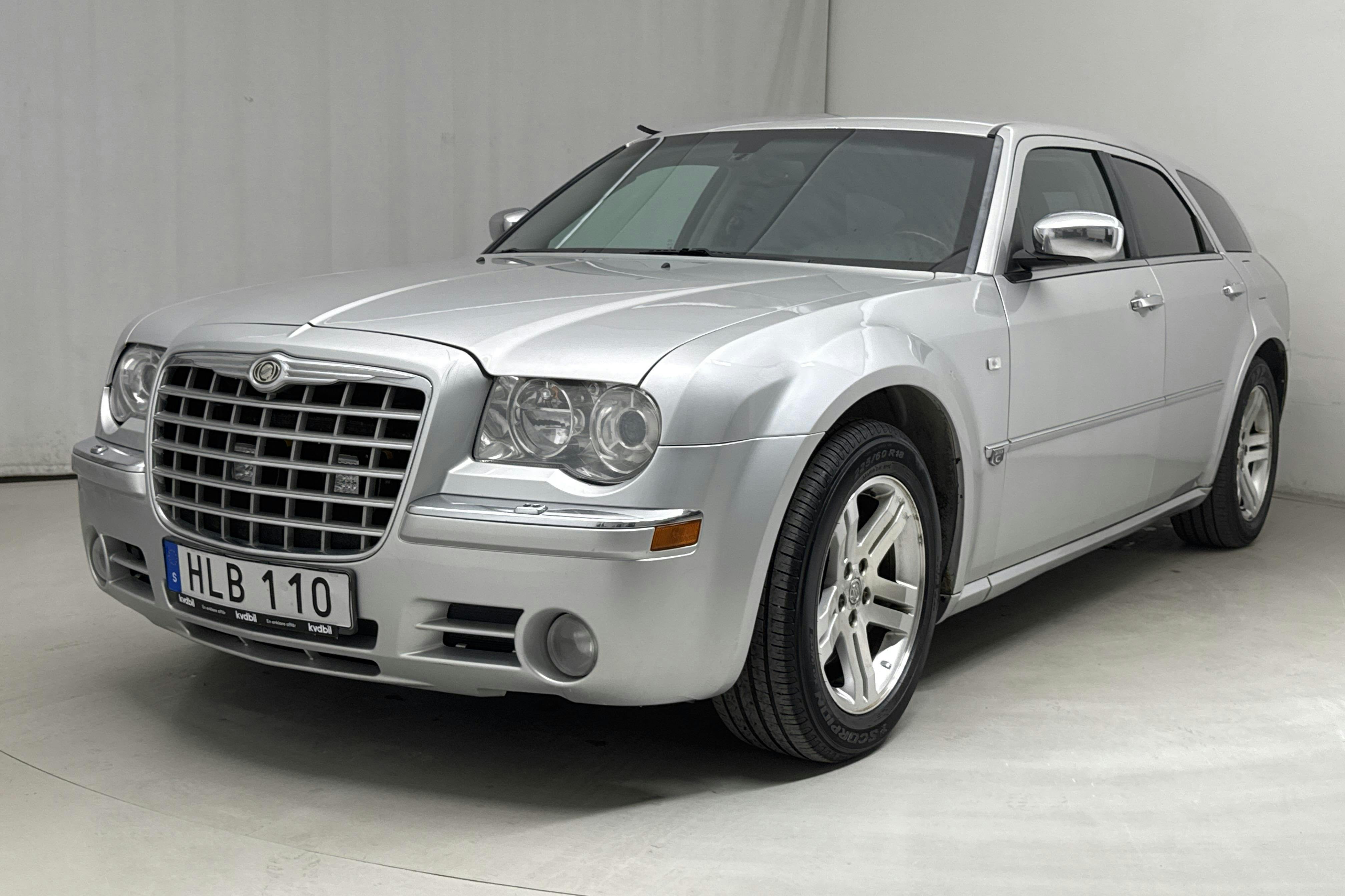 Chrysler 300C 5.7 Touring (340hk) - 22 206 mil - Automat - silver - 2007