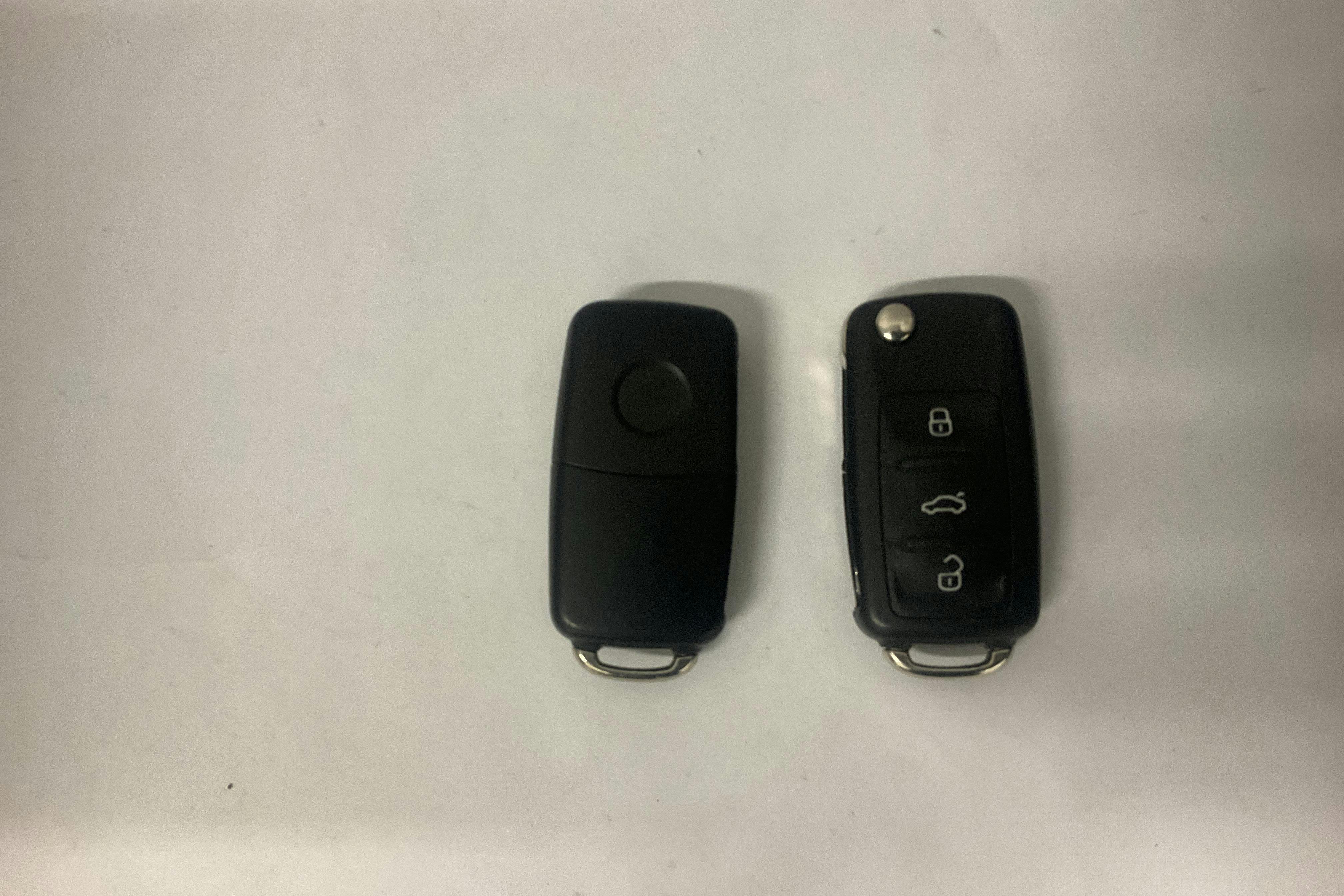 VW Caddy 1.4 TGI Maxi Skåp (110hk) - 13 363 mil - Manuell - grön - 2019