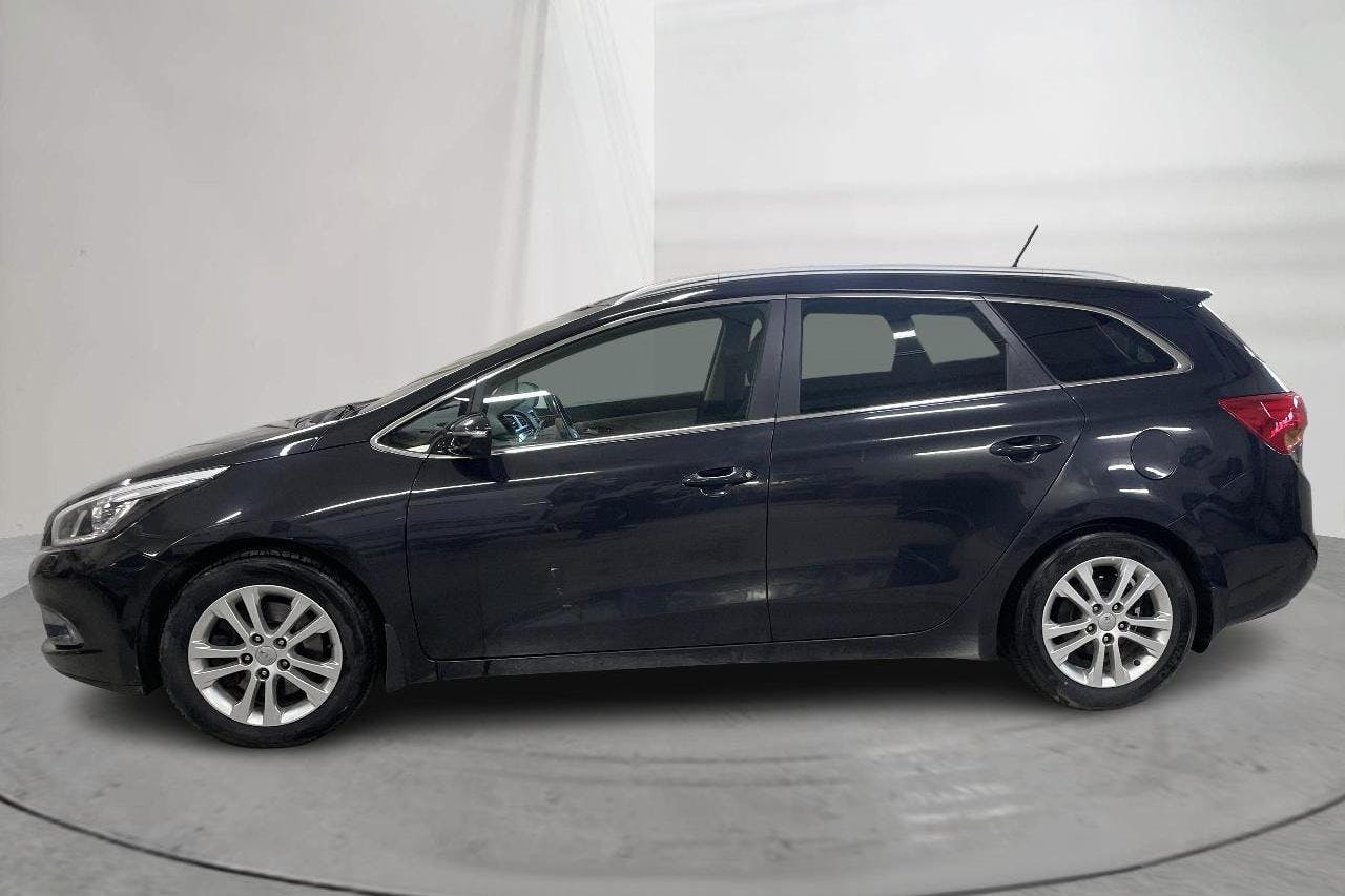 KIA Cee'd 1.6 CRDi SW (128hk) - 131 400 km - Automaattinen - musta - 2014